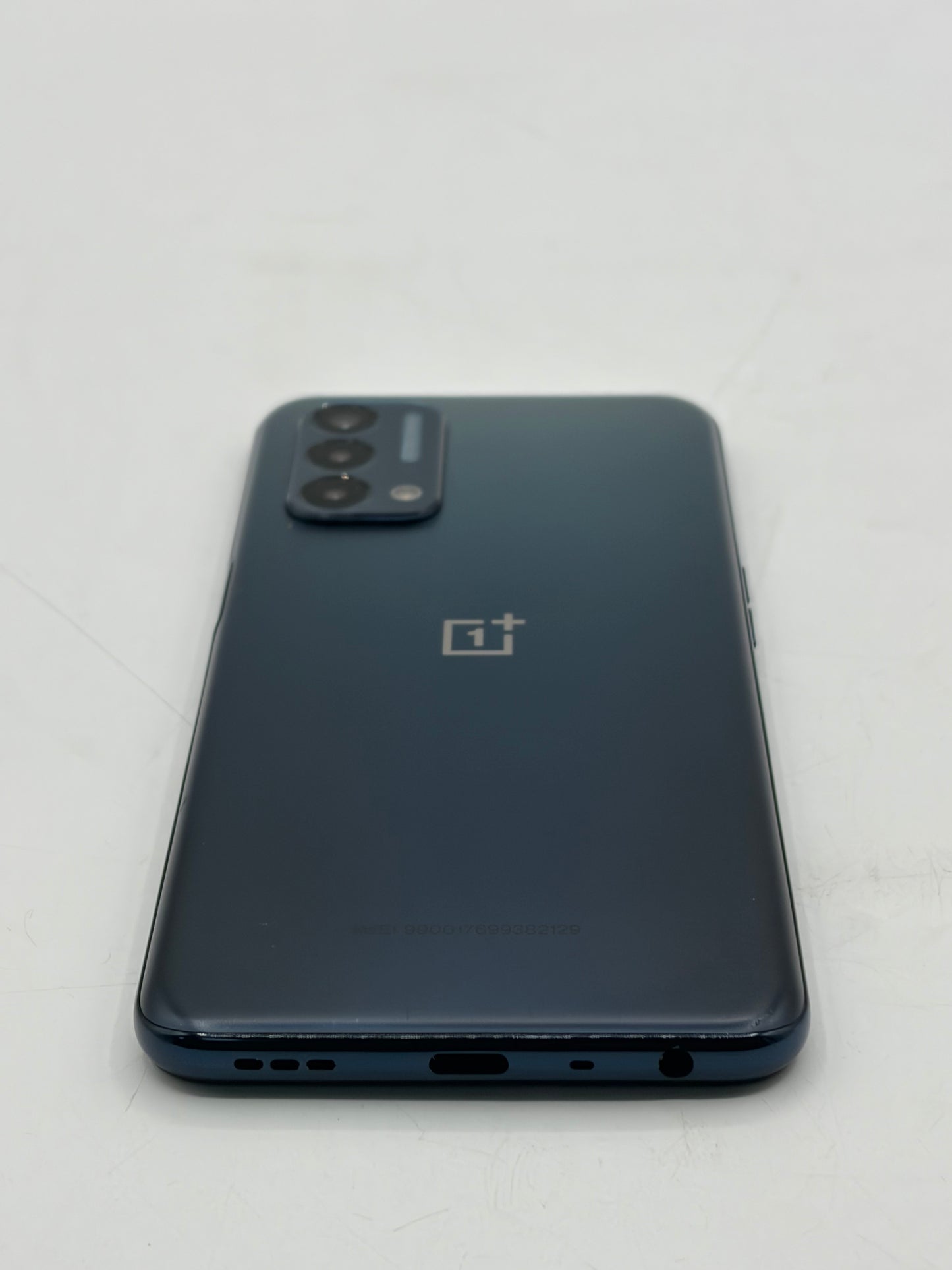 T-Mobile Only OnePlus Nord N200 5G DE2118 4GB 64GB Blue CRACKED SCREEN