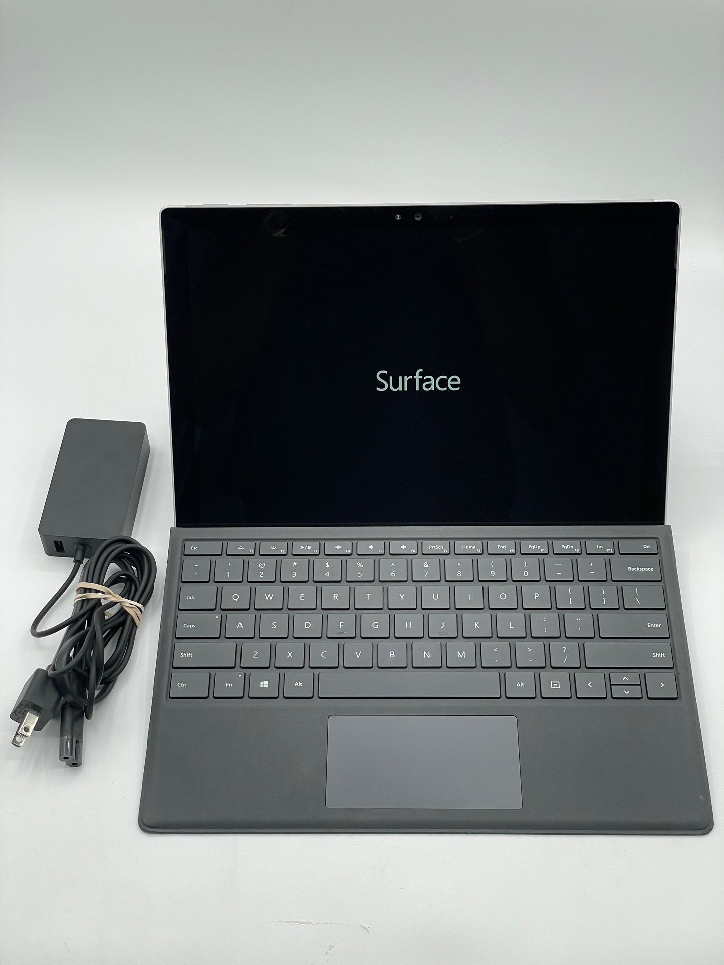 Microsoft Surface Pro 4 1724 12.3" i7-6650U 2.2GHz 16GB RAM 256GB SSD Great Condition