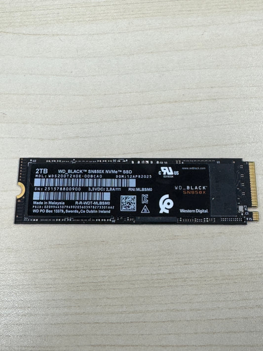 Western Digital WD_BLACK SN850X 2TB NVMe Internal SSD (WDS200T2X0E)