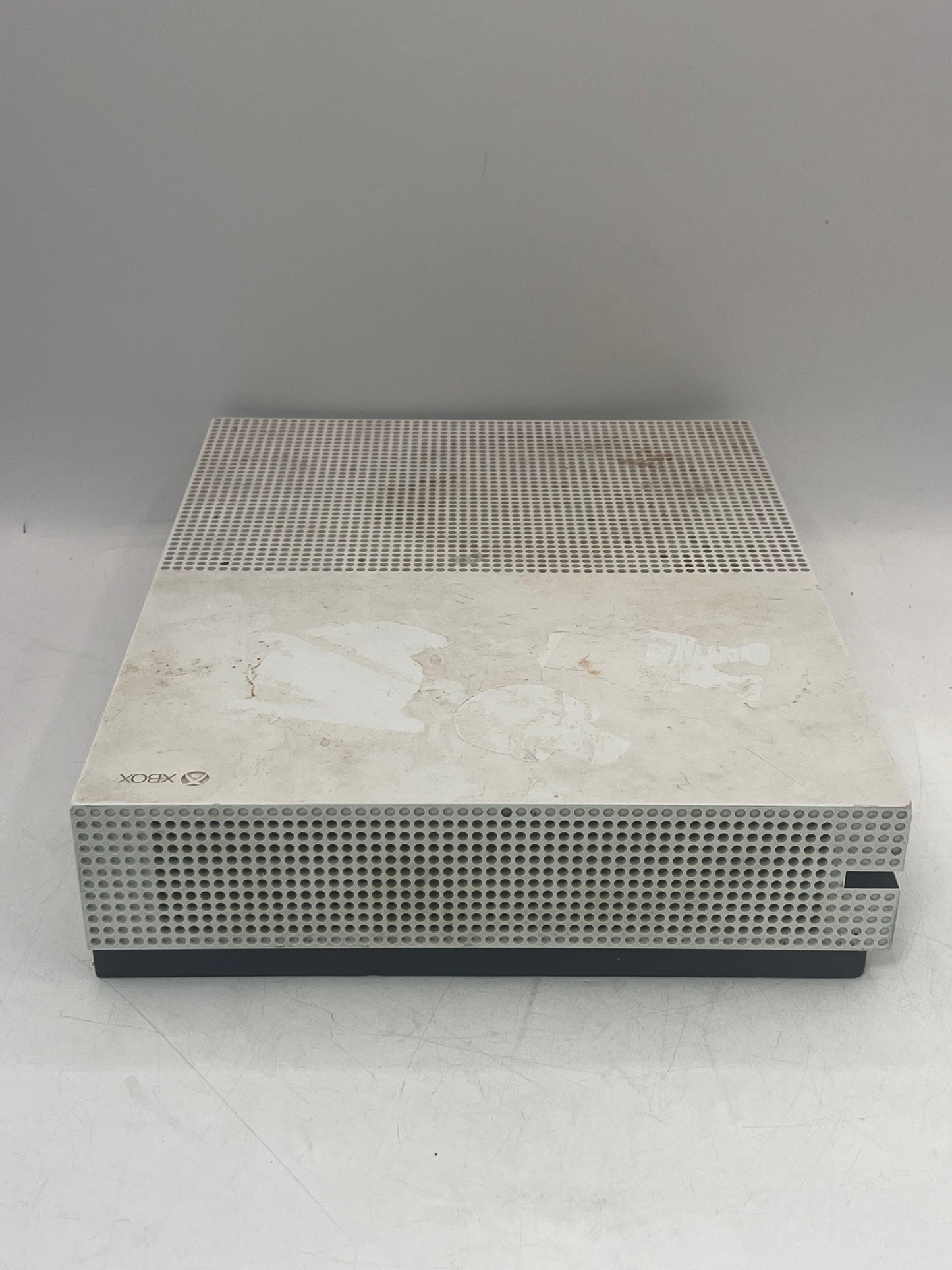 Microsoft Xbox One S (1681) 2016 1TB White Video Game System