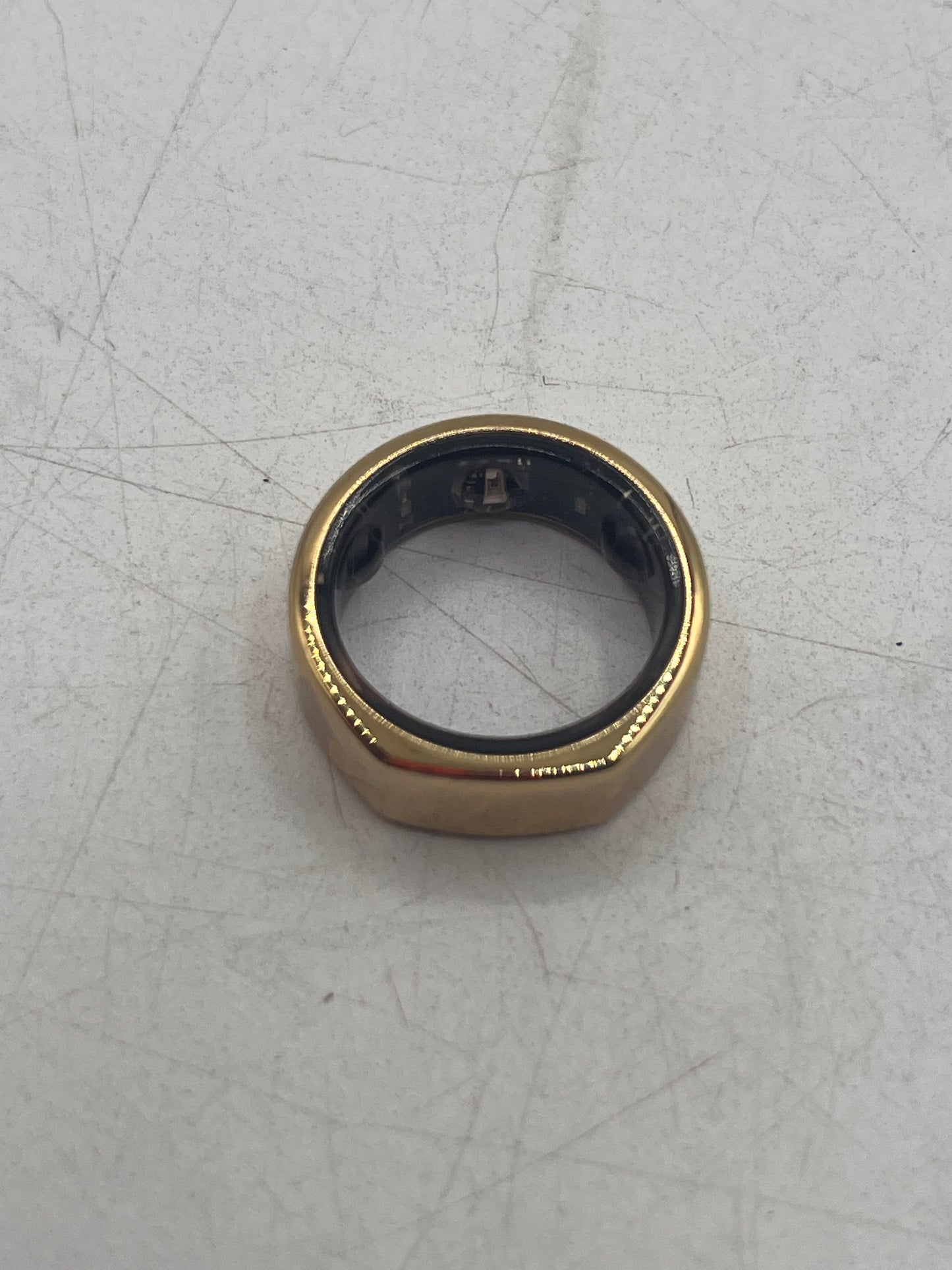 Oura Gen3 Smart Ring Activity Tracker Gold Size 7 with Charger