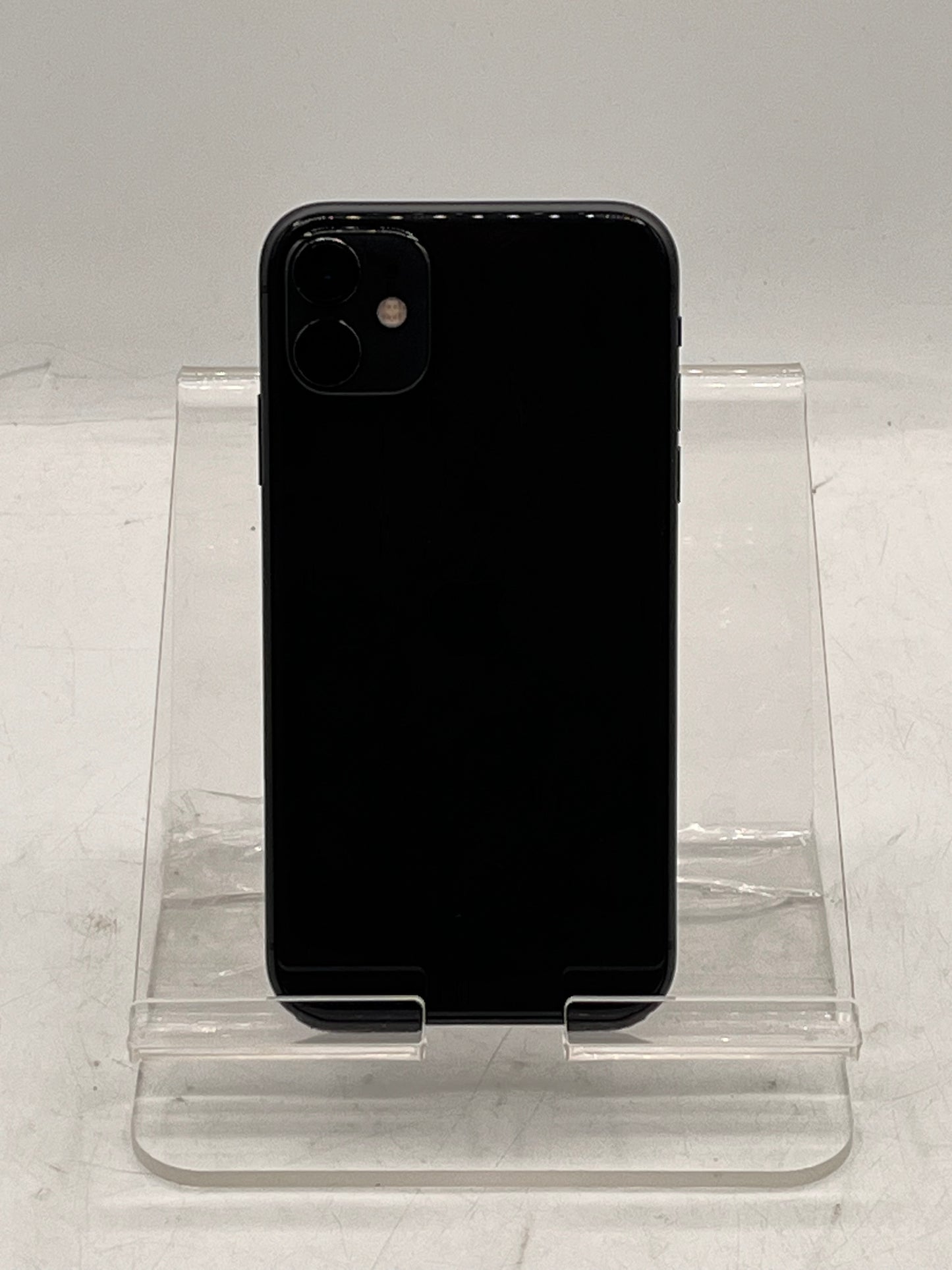 Unlocked Apple iPhone 11 64GB Black Broken Screen