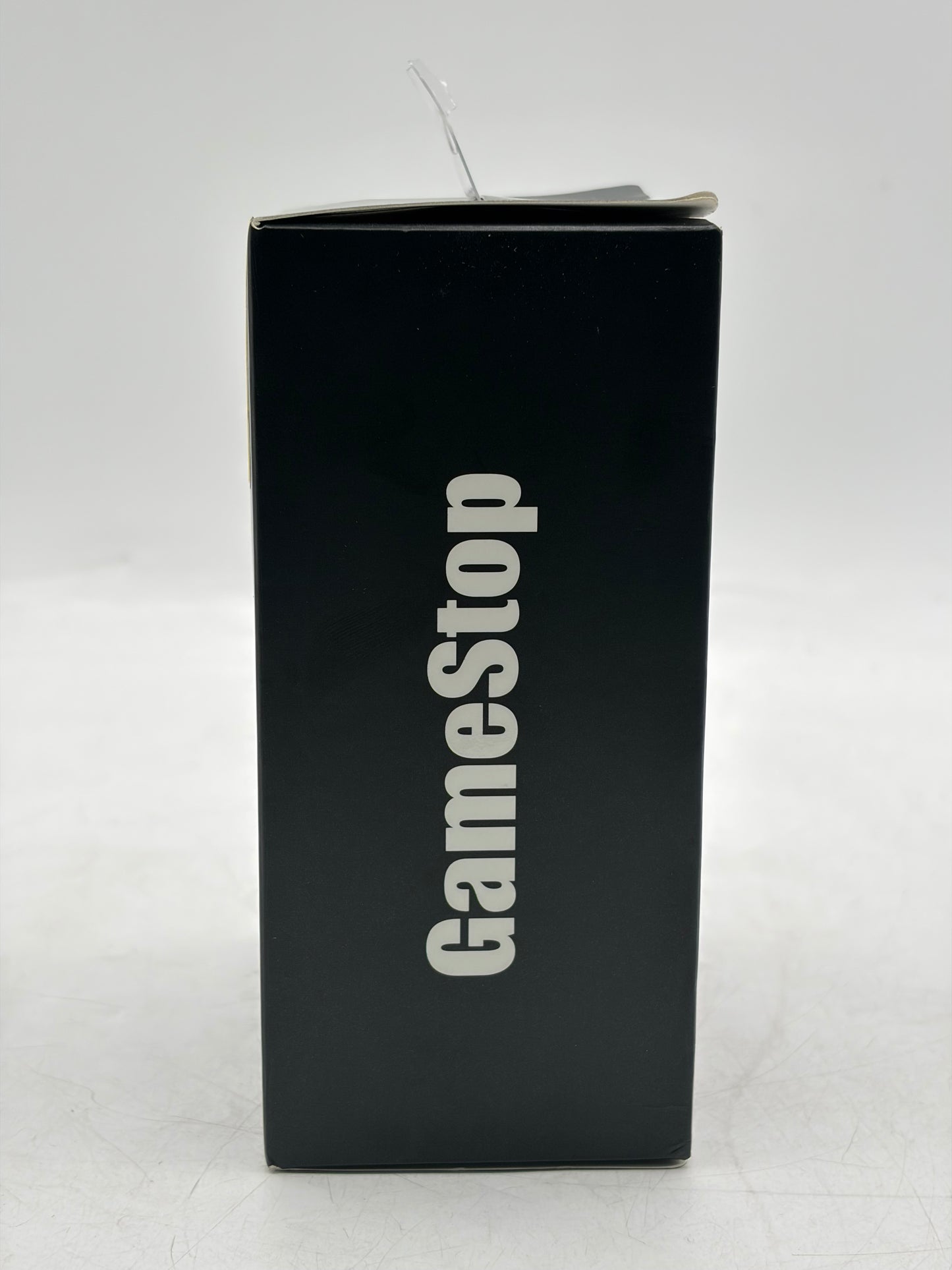 GameStop Streaming Webcam w/ LED Light 1080p Autofocus Black