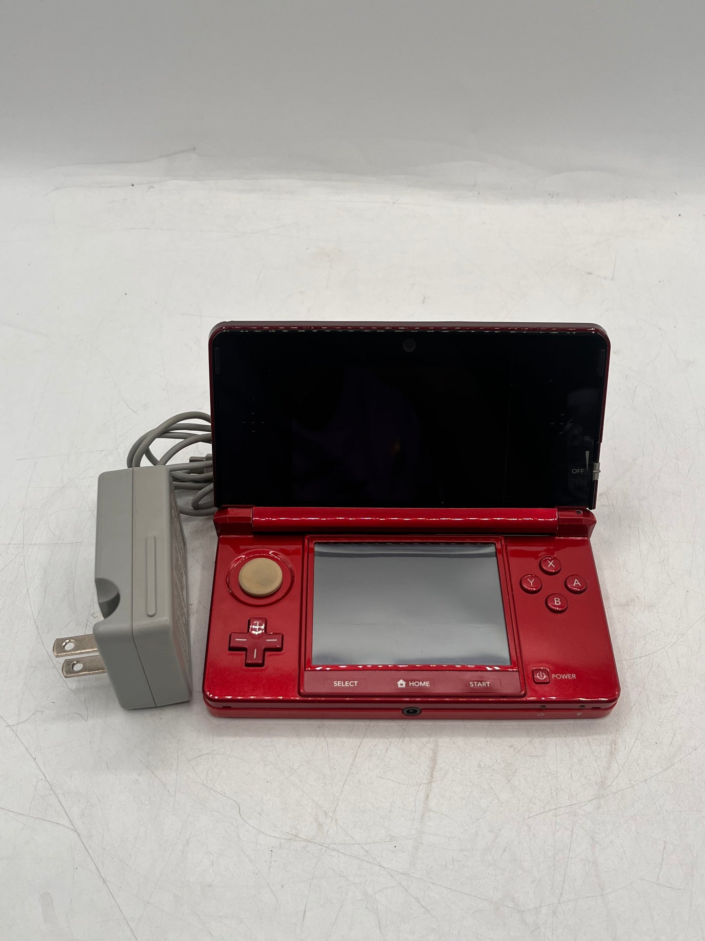 Nintendo 3DS (CTR-001) 2011 Handheld Console - Red Broken for Parts