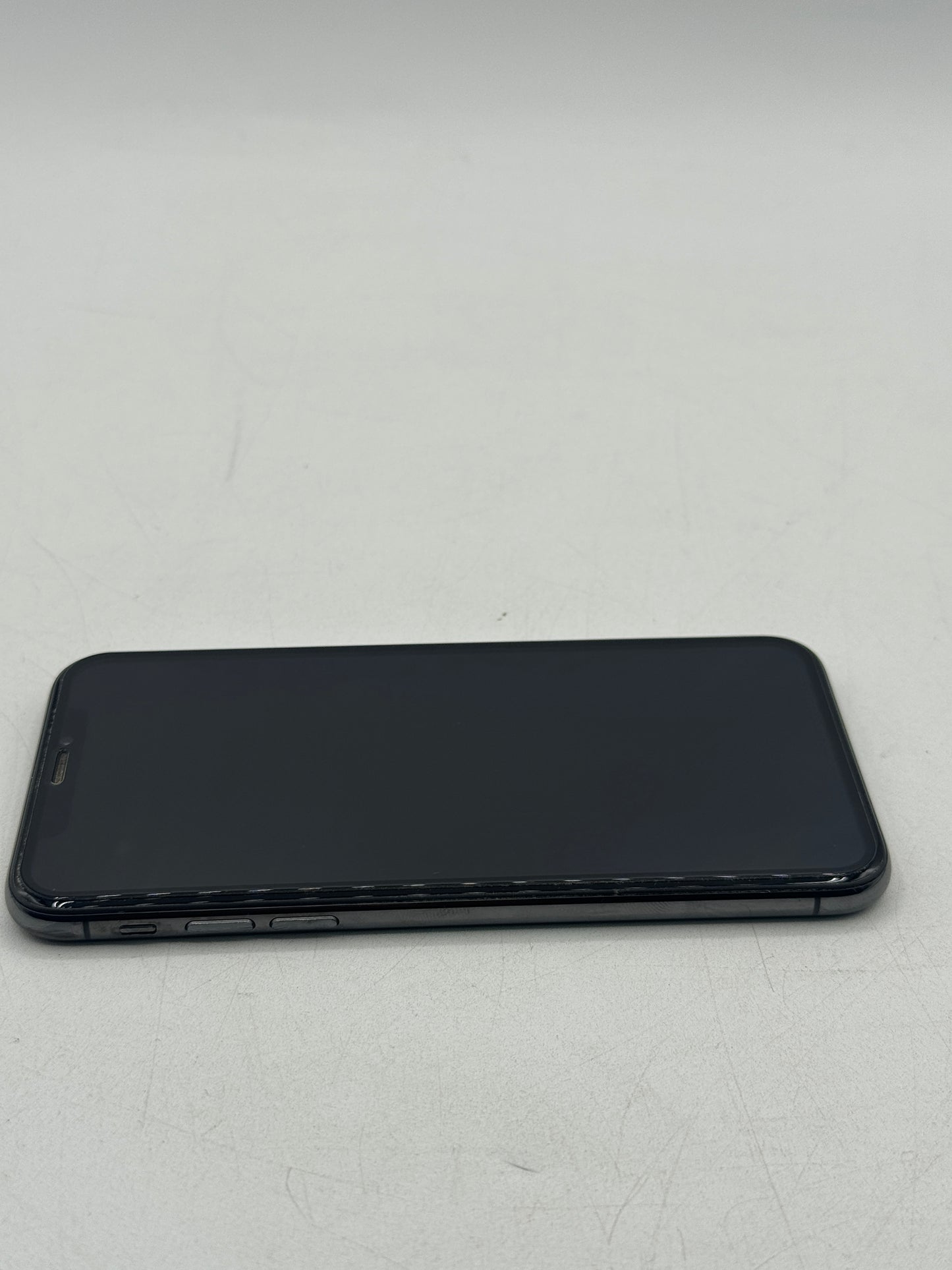 Unlocked Apple iPhone X 256GB A1865 MQA82CH/A Space Gray Battery Health 82%