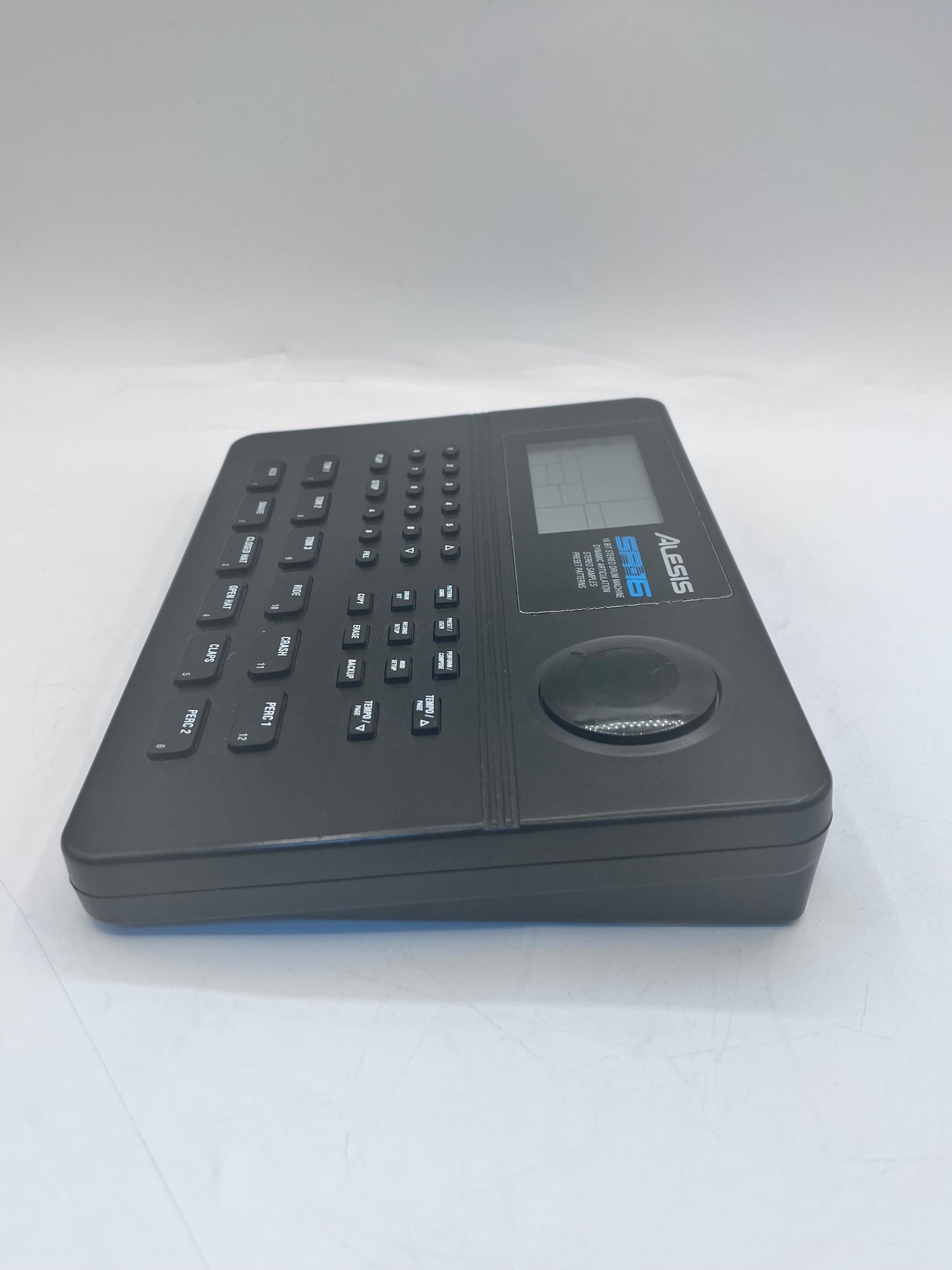 Alesis SR-16 Drum Machine 16-Bit Stereo Drum Sequencer Tested w/ Power Adapter Free Shipping