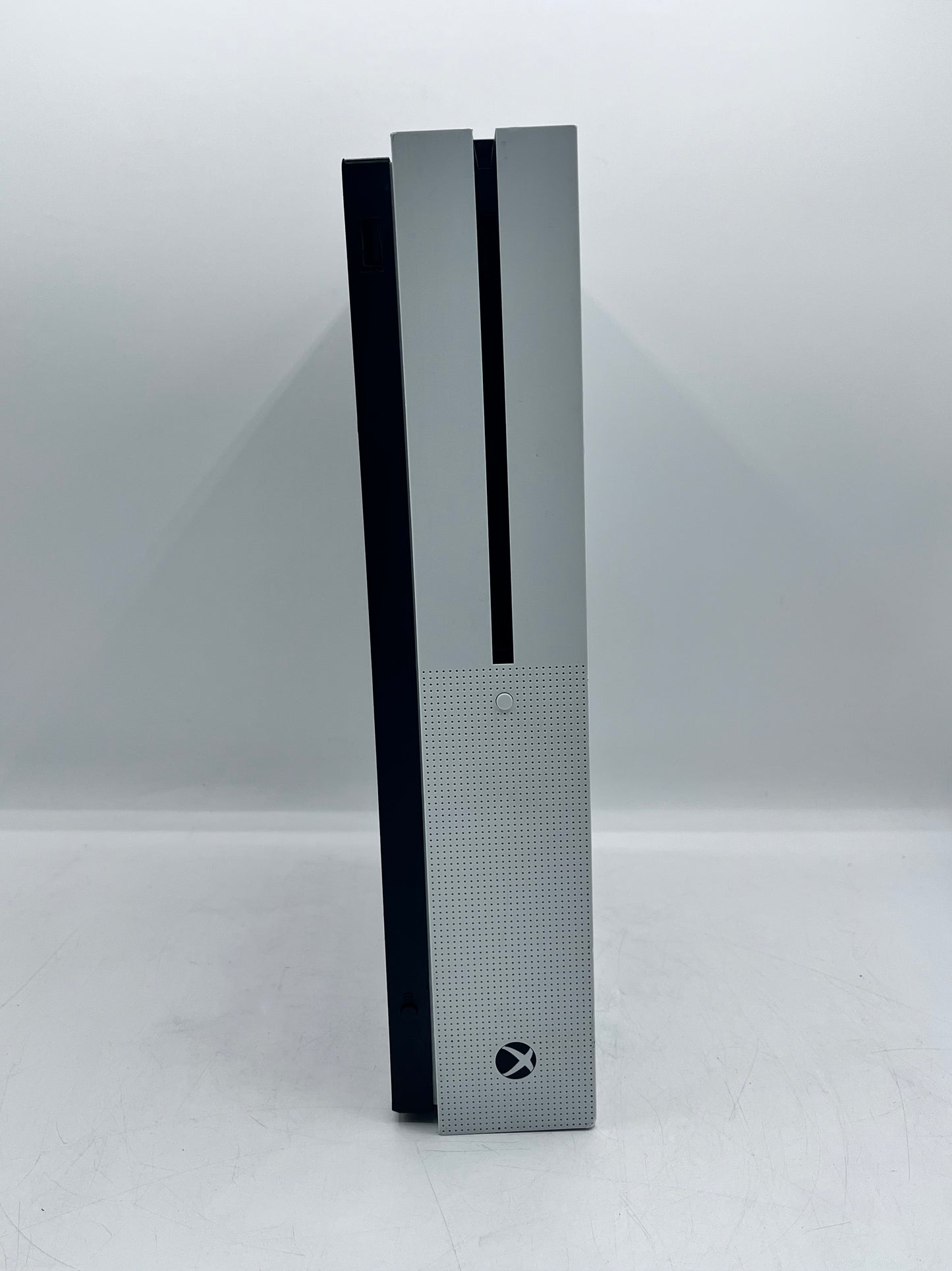 Microsoft Xbox One S 2016  1681 - 500GB