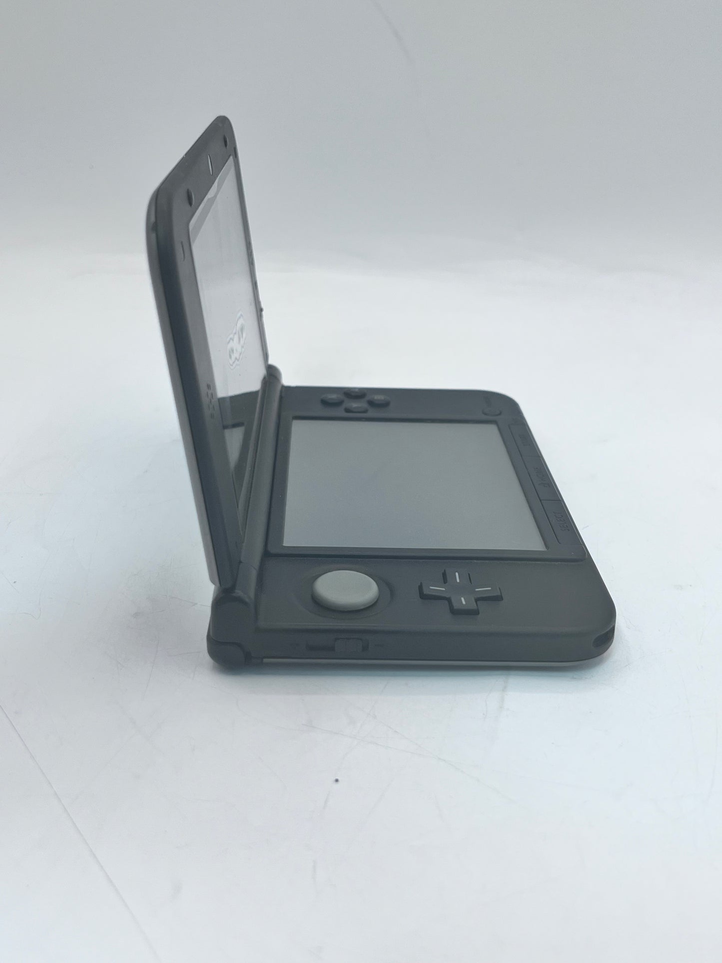 Nintendo 3DS LL TESTED WORKS No Charger, NO STYLUS Free Shipping