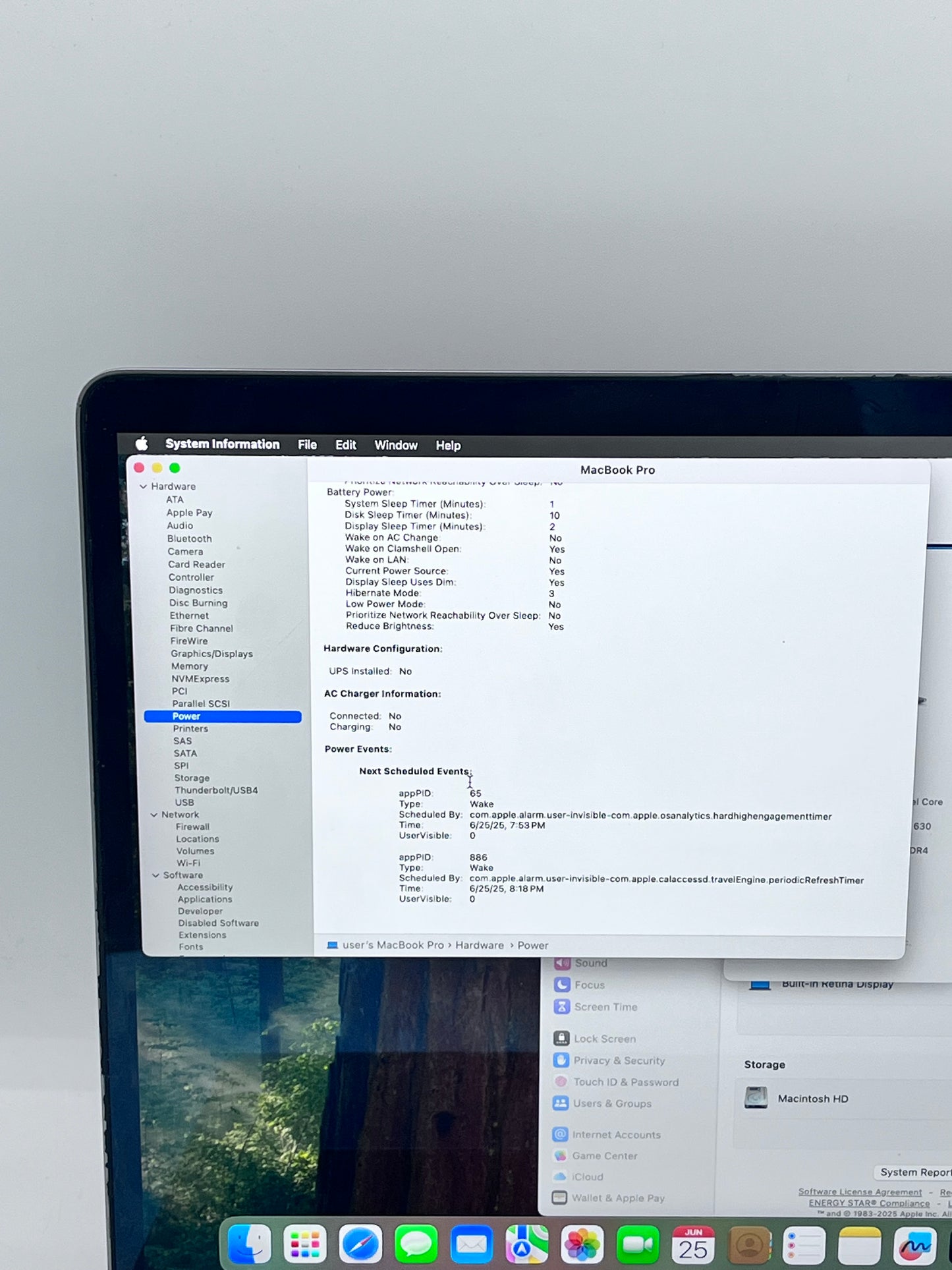 2018 Apple MacBook Pro 15" i9 16GB 1TB A1990 Space Gray READ