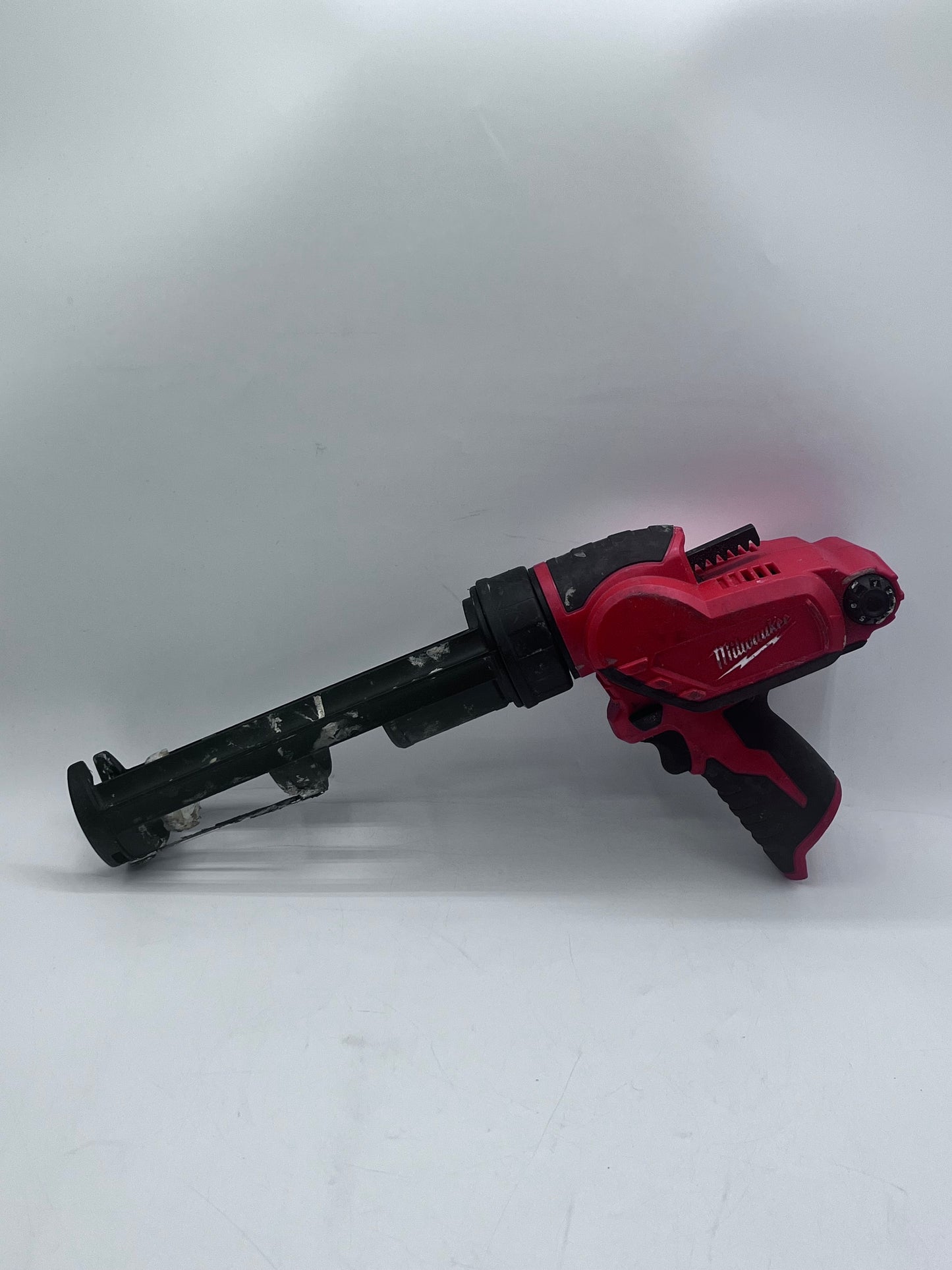 Milwaukee M12 10 Oz Adhesive and Caulk Gun 2441-20