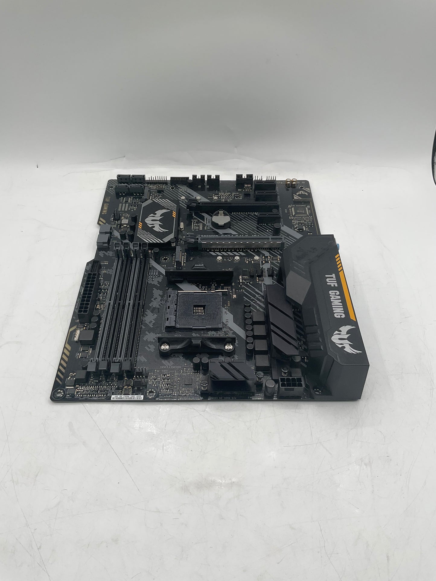 Asus TUF X470-PLUS GAMING AM4 ATX Motherboard DDR4 AMD Ryzen 3000