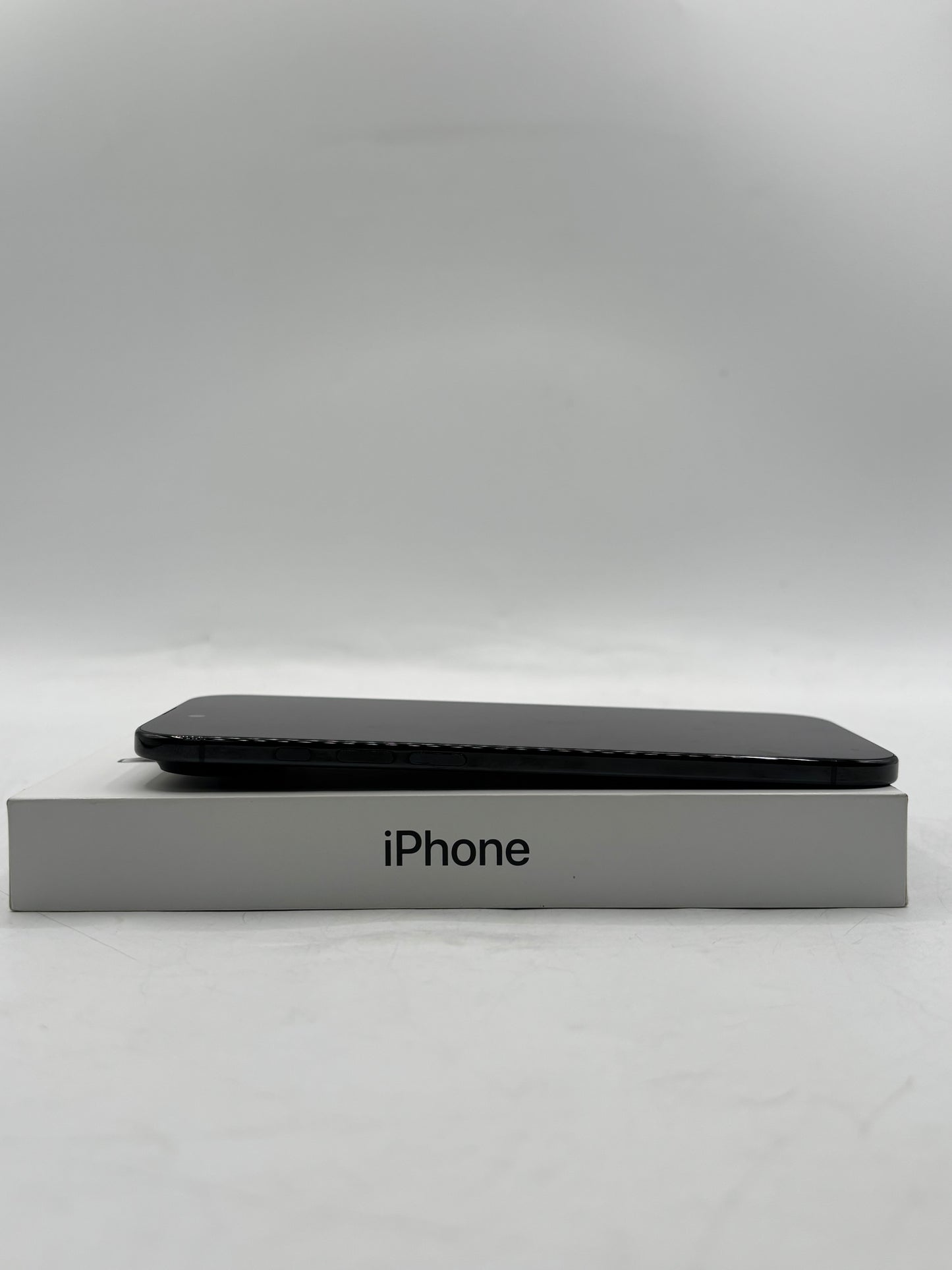 UNLOCKED Apple iPhone Air 256GB A3260 MG184LL/A 100% BATTERY HEALTH