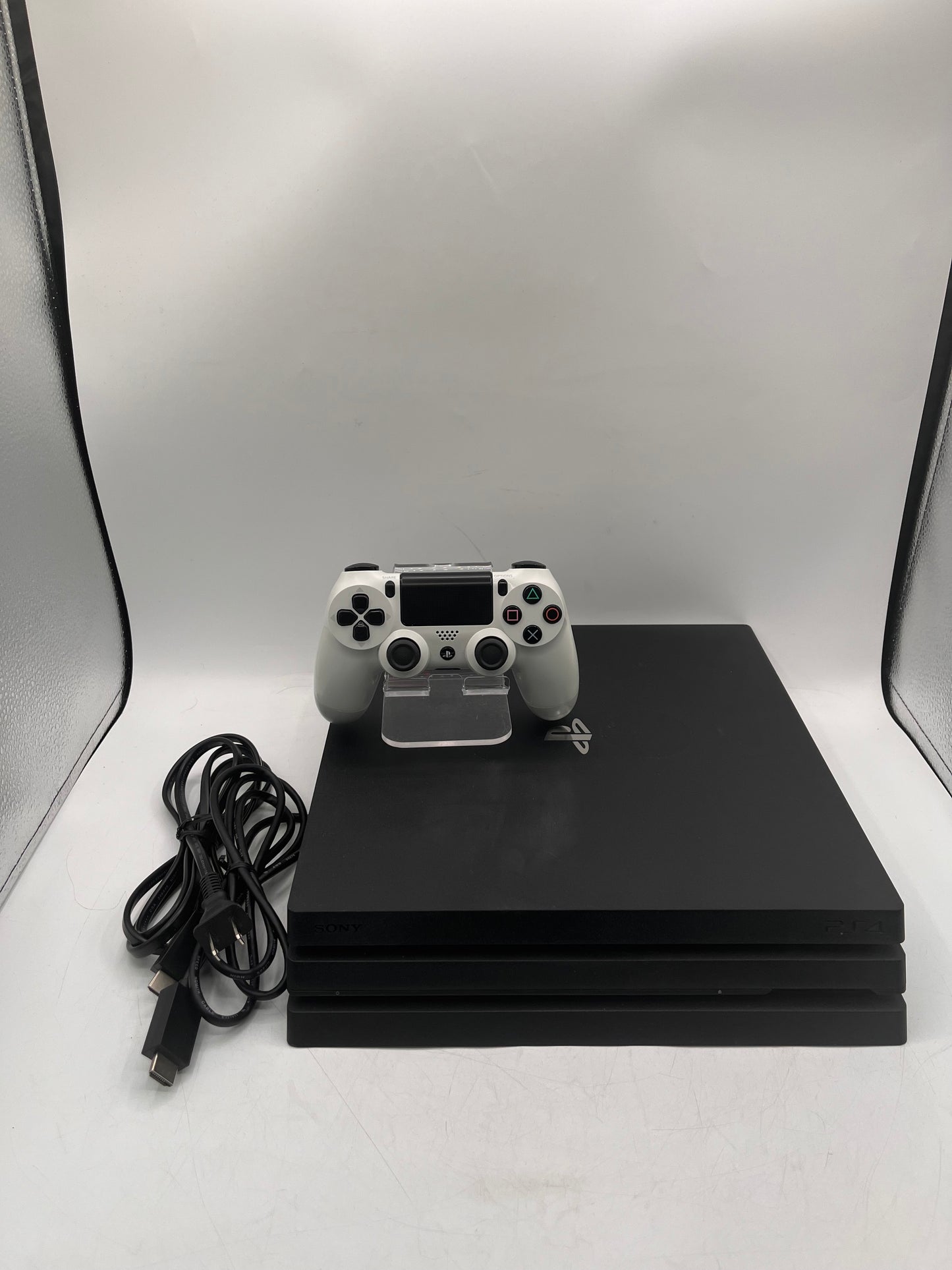 Sony PlayStation 4 Pro CUH-7215B 1TB Black Console Tested + Controller