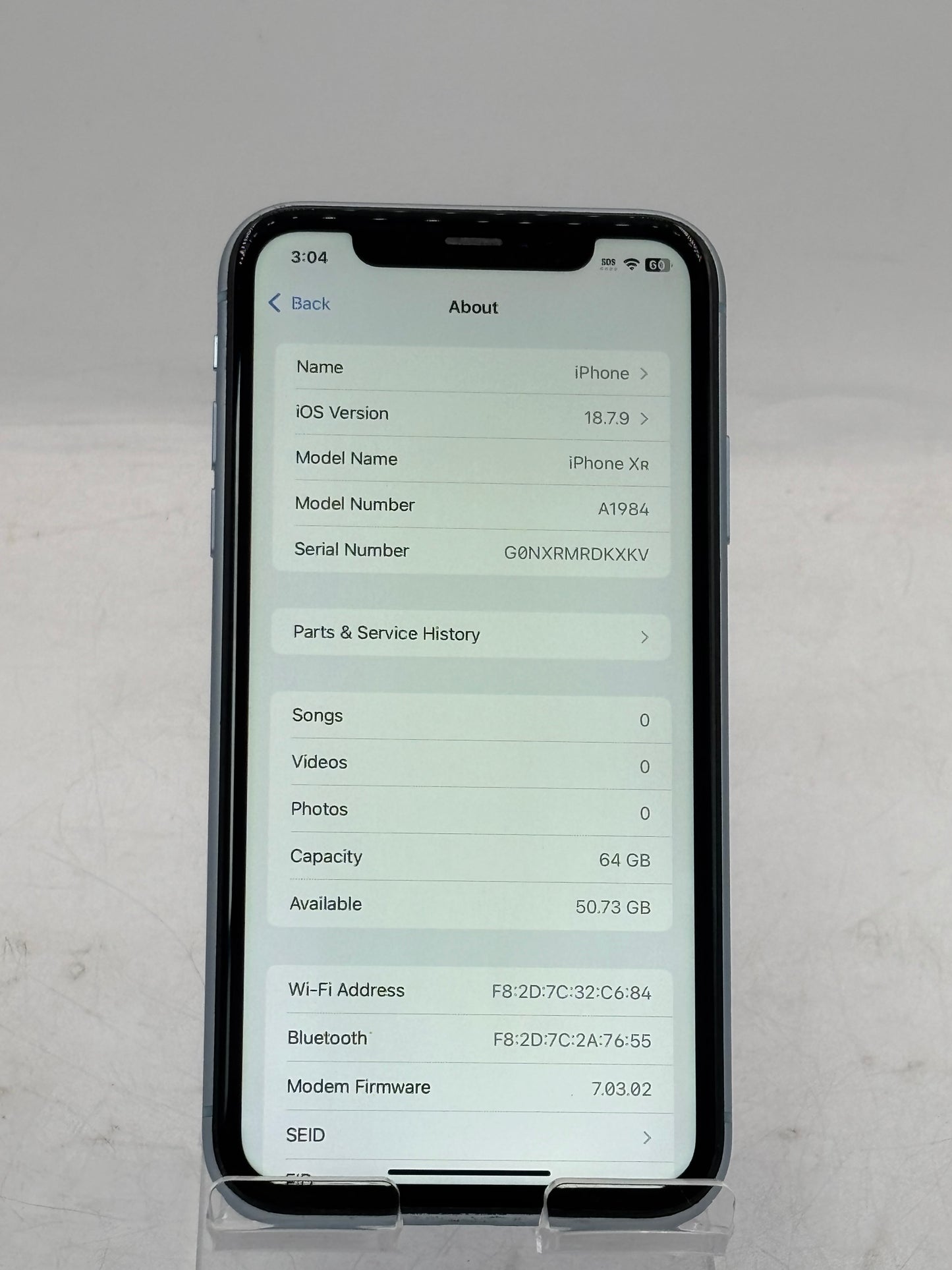 Unlocked Apple iPhone XR A1984 MRYX2LL/A 64GB Smart Phone Blue