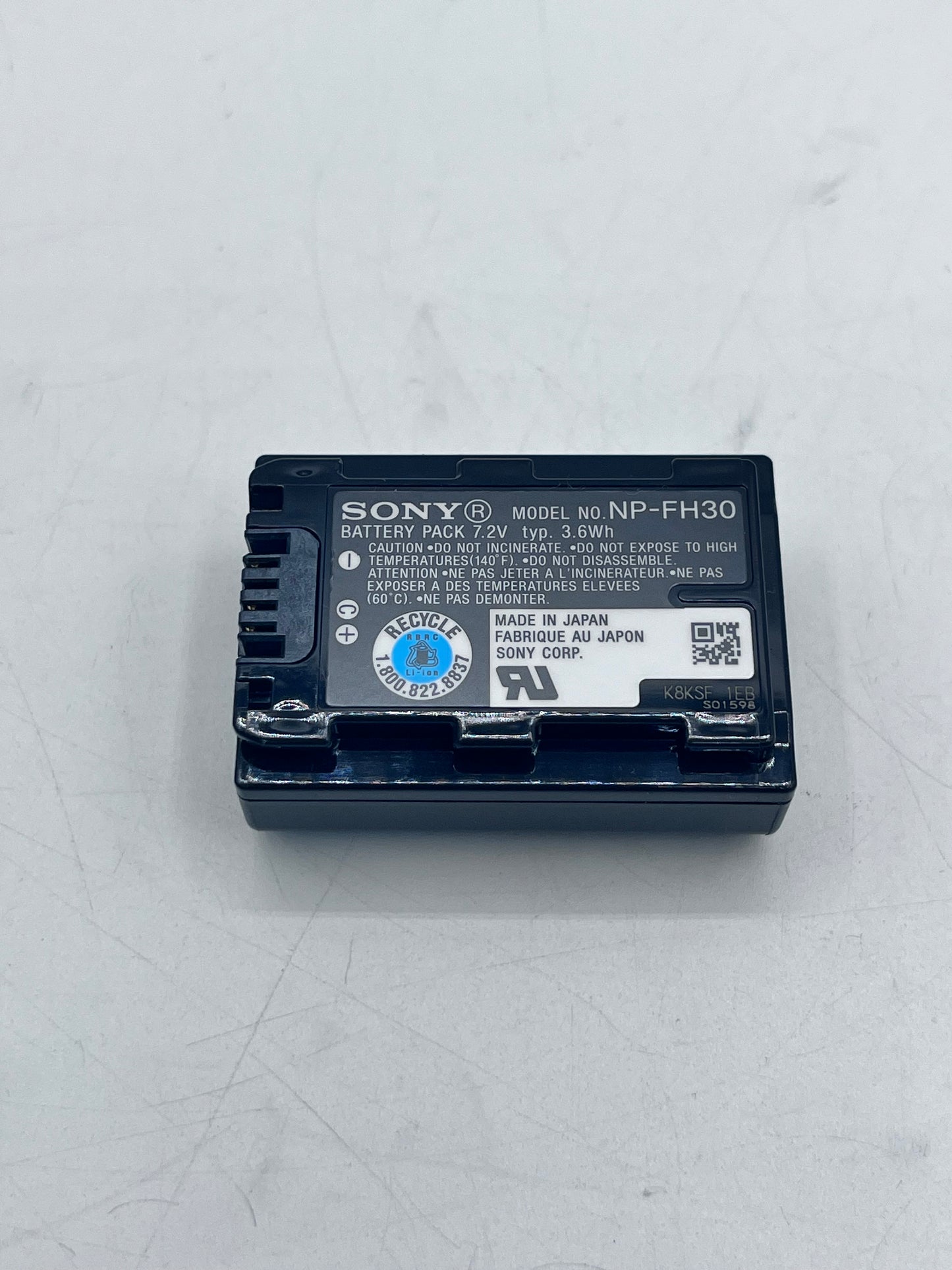 Sony Handycam DCR-DVD650 Camcorder Silver