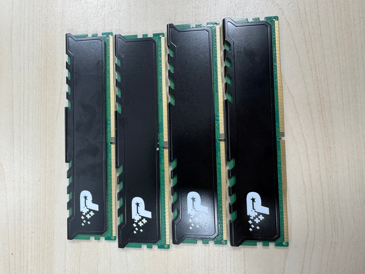 Patriot Signature Line DDR4 DIMM 16GB (4x8GB) 2666MHz PC4-21300 RAM