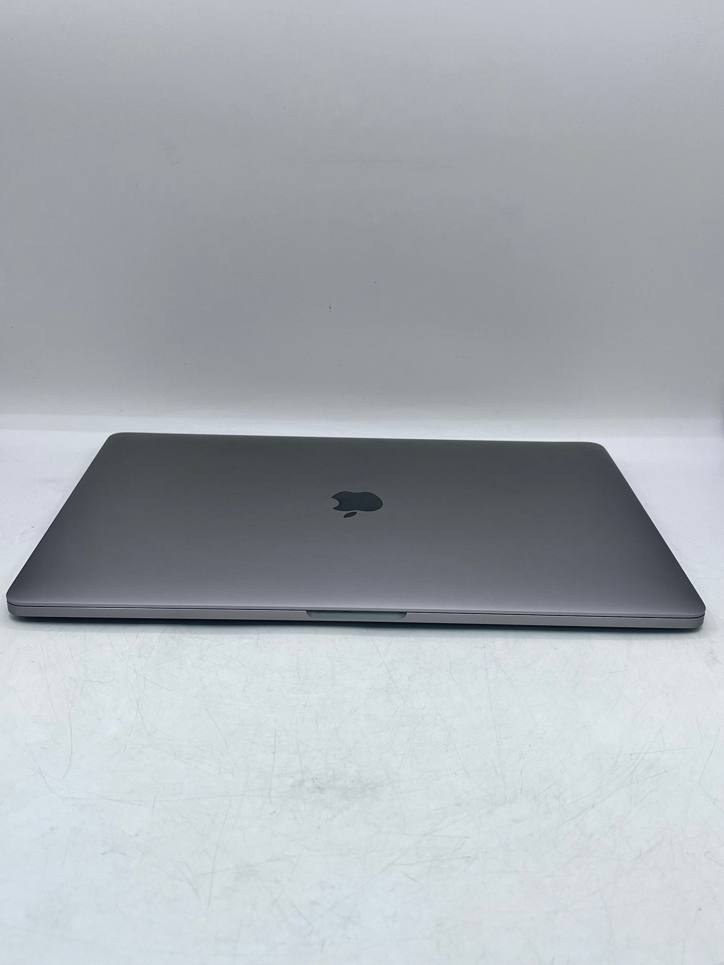 Apple MacBook Pro 15" A1707 (2016) Intel i7, 16GB 256GB - Silver READ