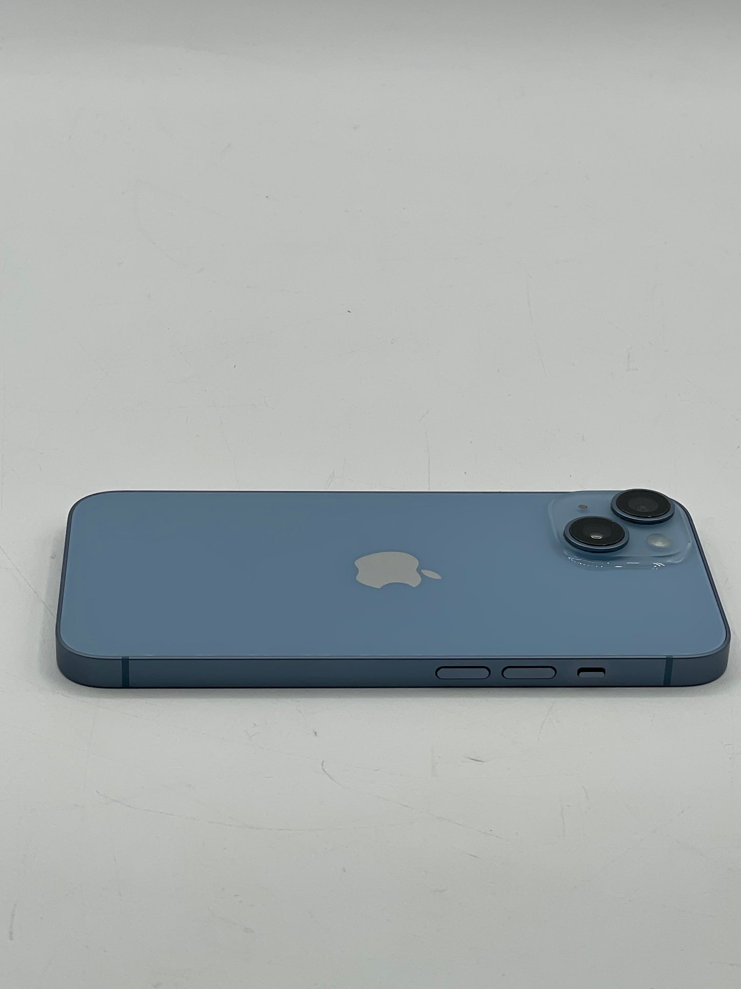Unlocked Apple iPhone 14 6.1” 128GB Blue A2649 MPVH3LL/A Free Shipping