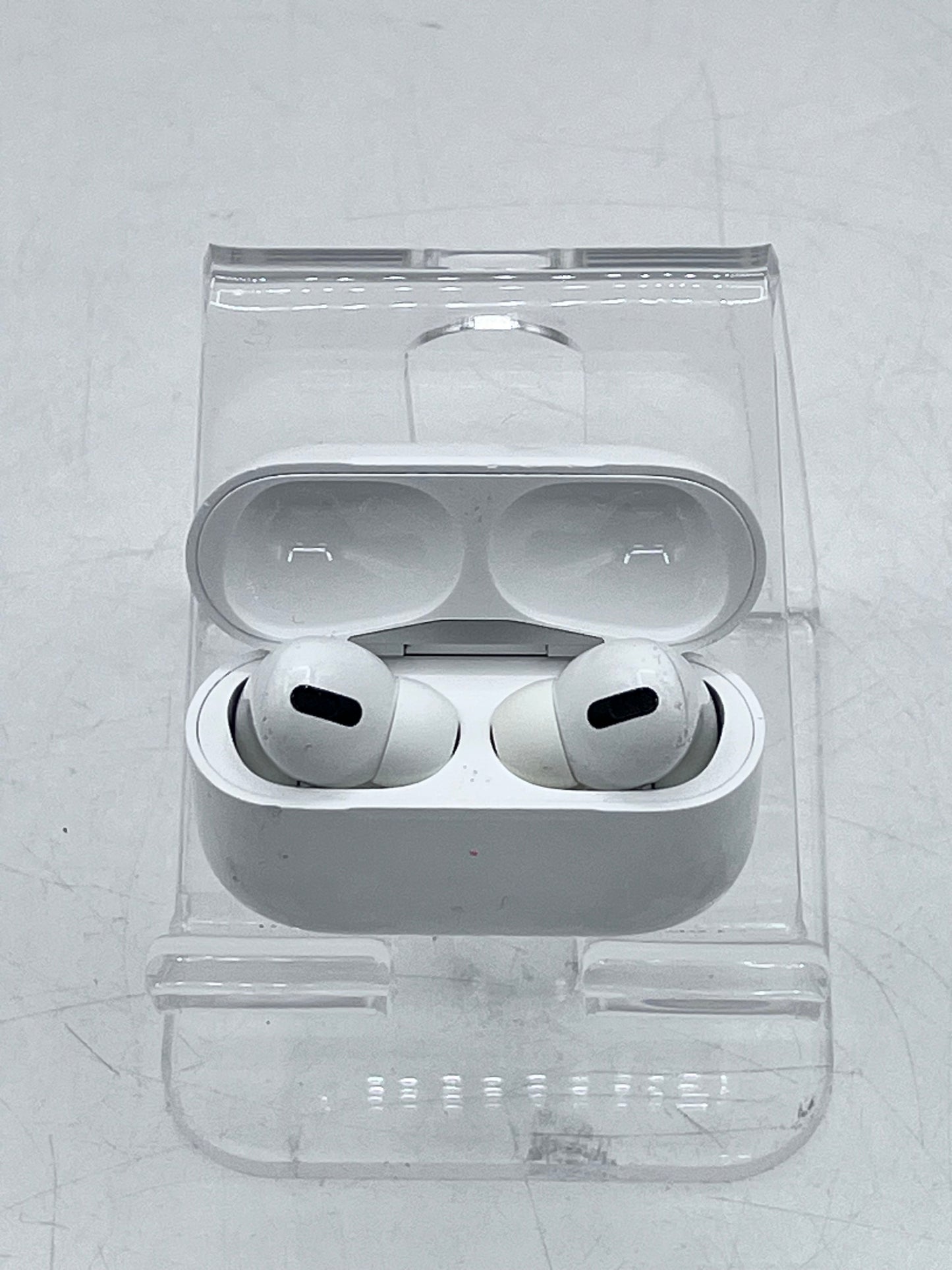 Apple AirPods Pro 1st Generation With Case Model A2084 - Great condition