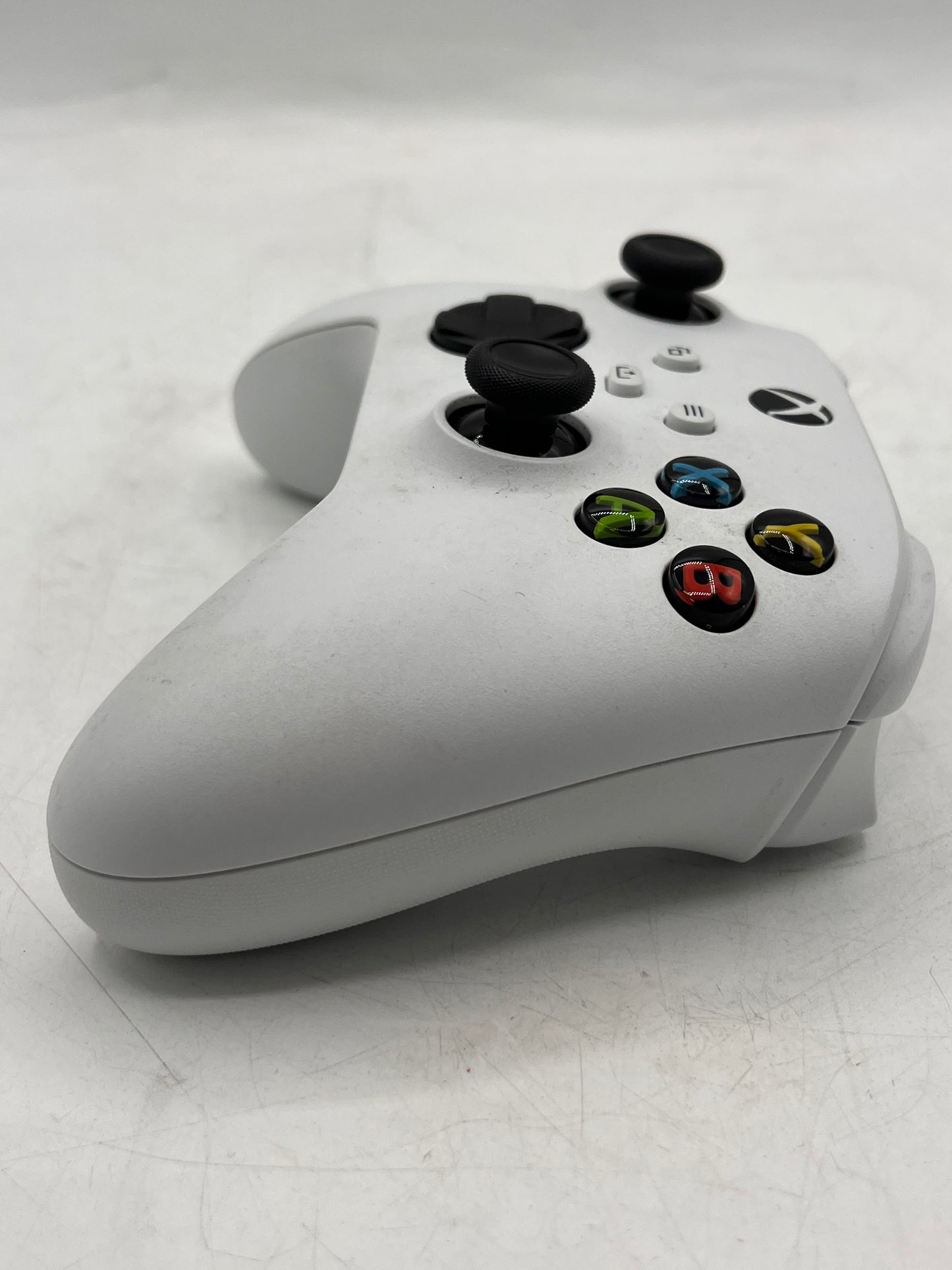 Microsoft Xbox Series Wireless Controller Model 1914 - White