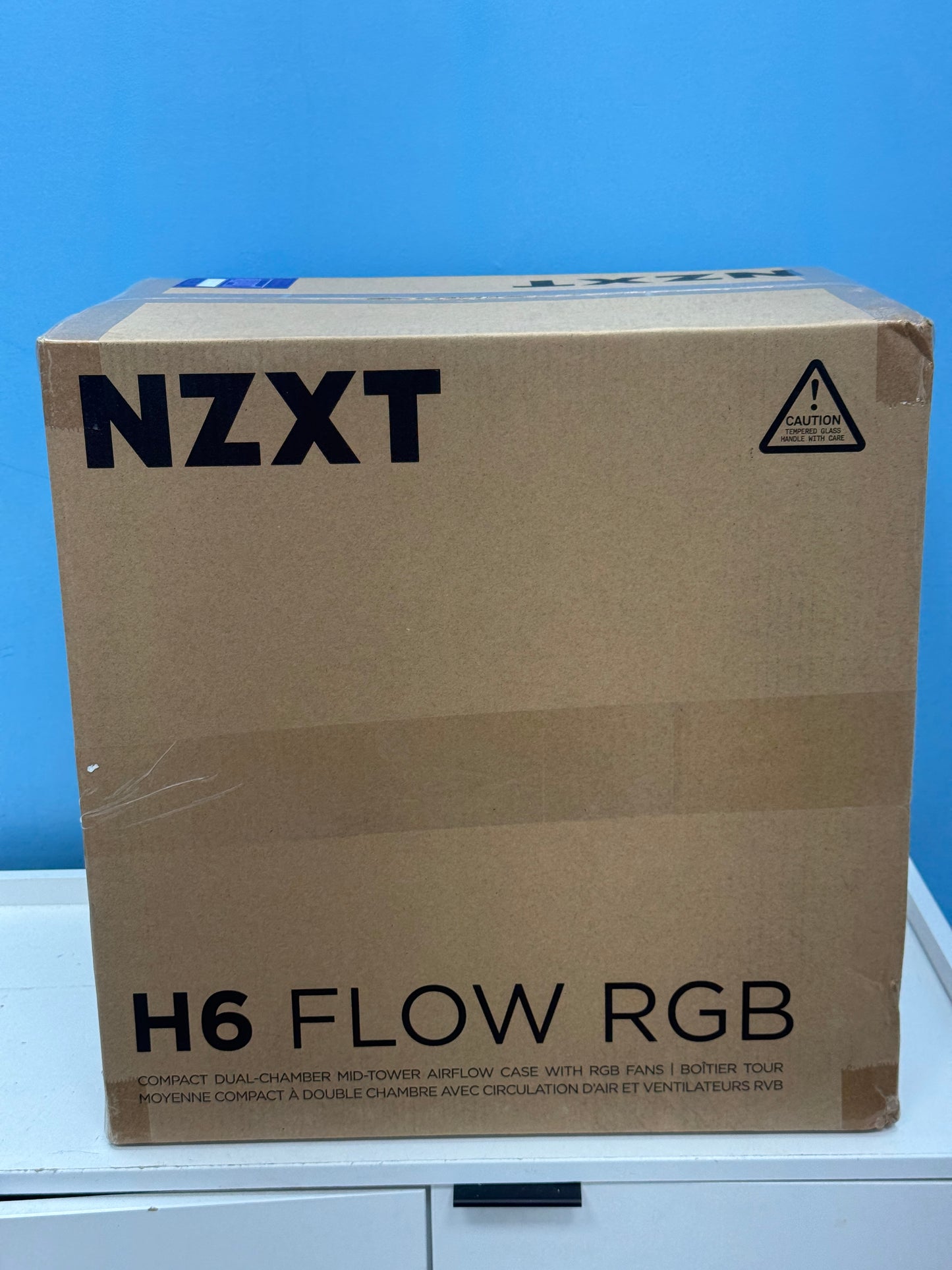 NZXT H6 FLOW RGB Compact Dual-Chamber Mid-Tower Airflow Case White