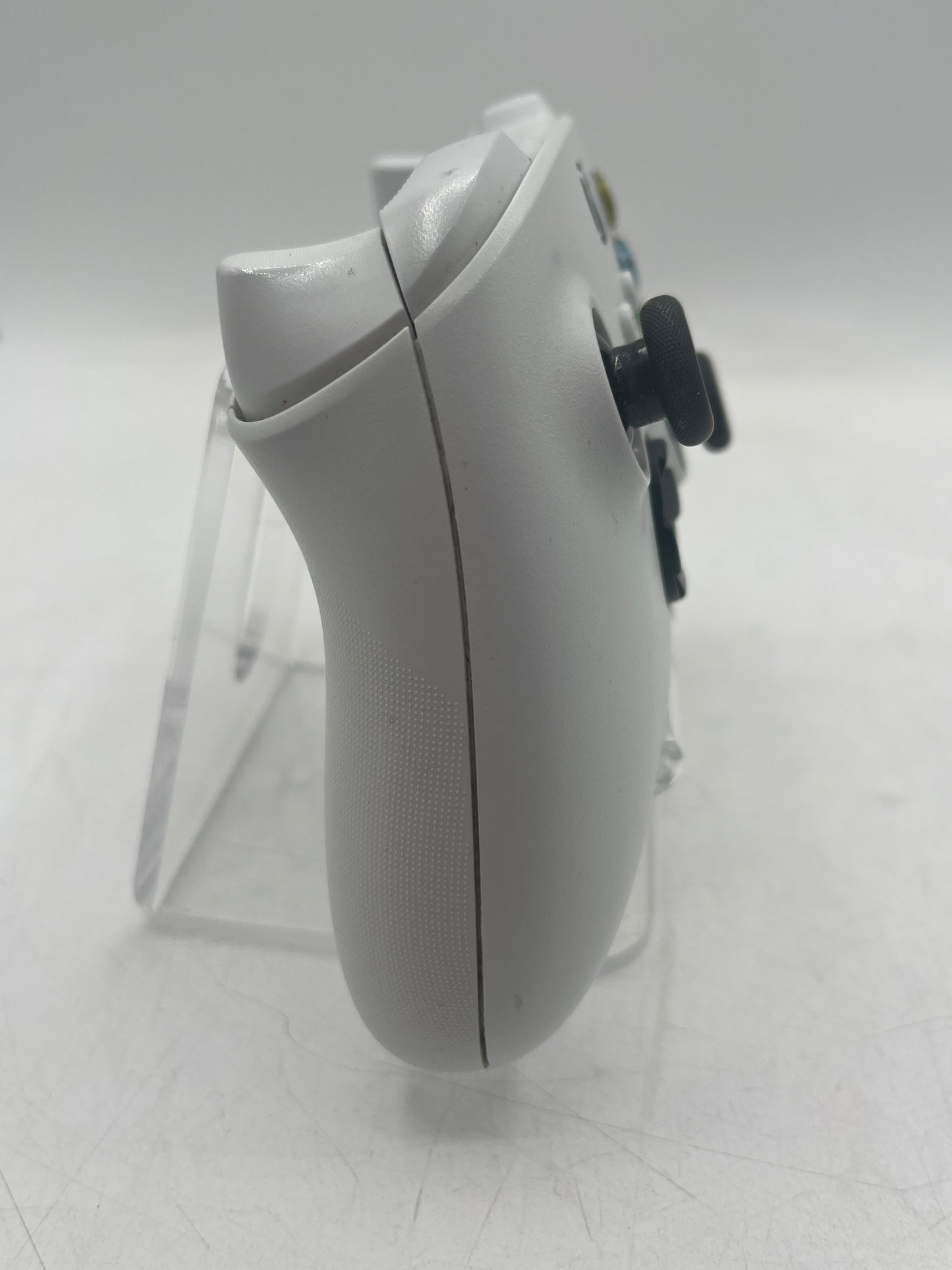 Microsoft Xbox Series Wireless Controller Model 1914 - White