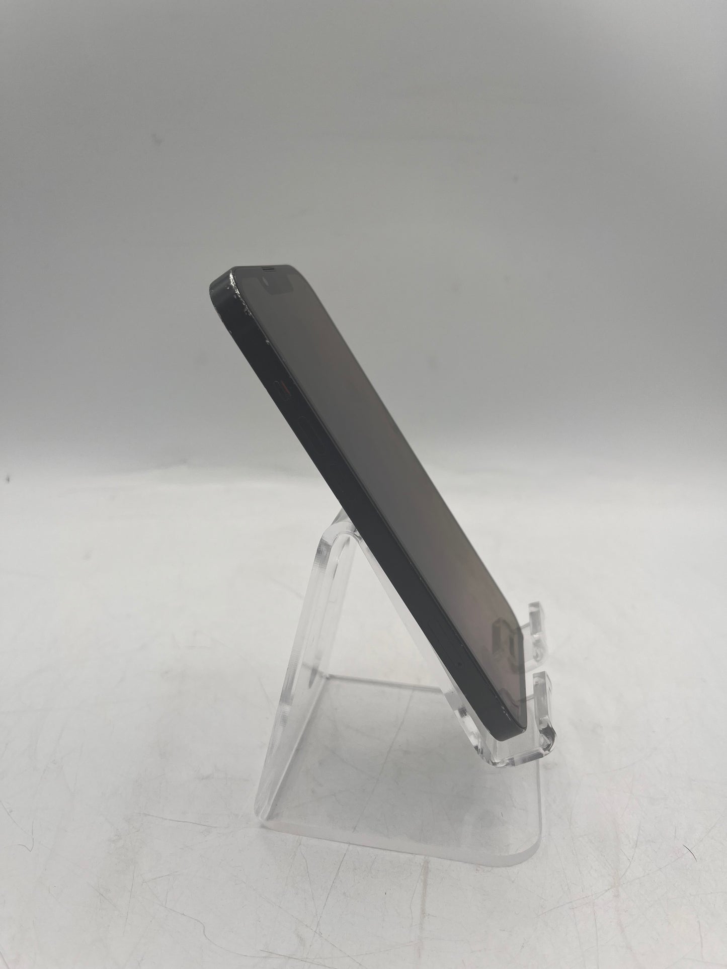 Apple iPhone 13 128GB Unlocked Smartphone Broken Screen Black