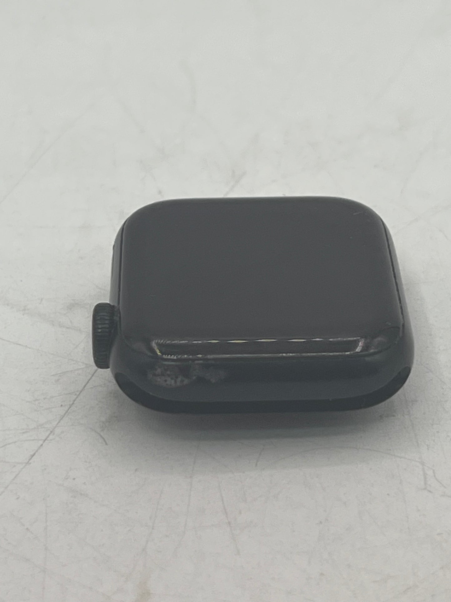 Unlocked 2022 Apple Watch SE 2 Cellular A2726 40mm Space Black Aluminum