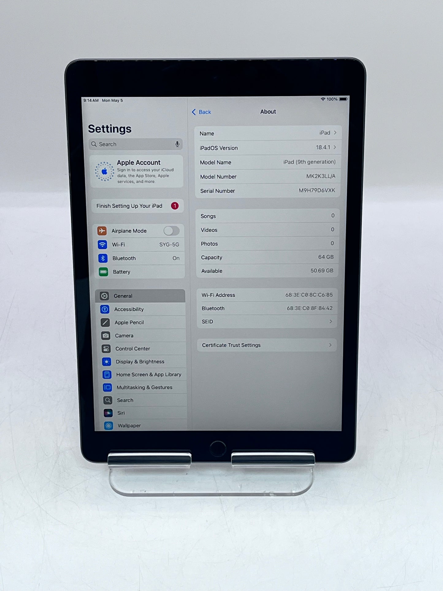 Apple iPad 9th Gen. 10.2 in - A2602 MK2K3LL/A 64GB - Space Gray