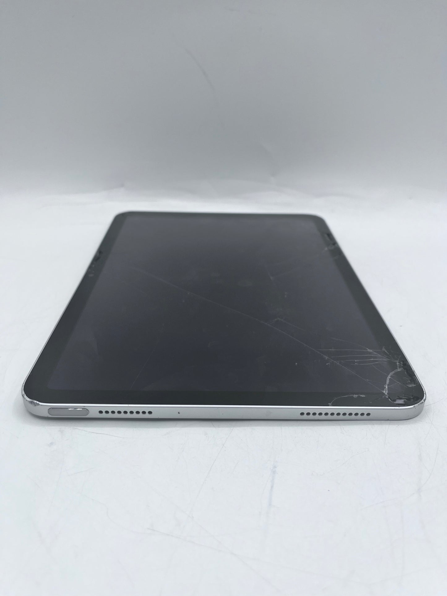 Apple iPad (10th Gen) A2696 MPQ03LL/A (2022) 64GB 4GB Wifi Only- Silver