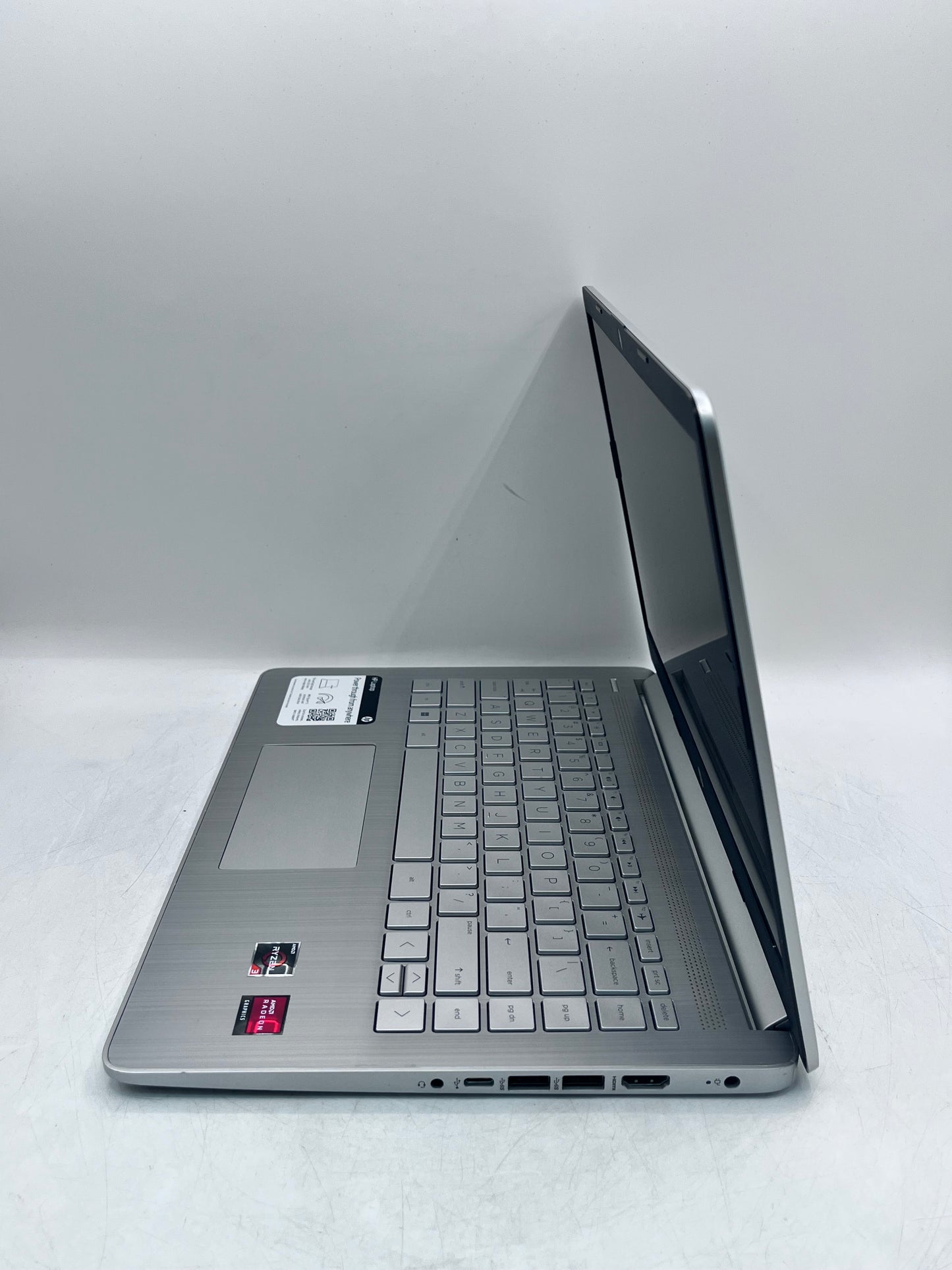 Acer Aspire 5 N19C3 15-inch Laptop AMD Ryzen 3 128GB 4GB - Silver