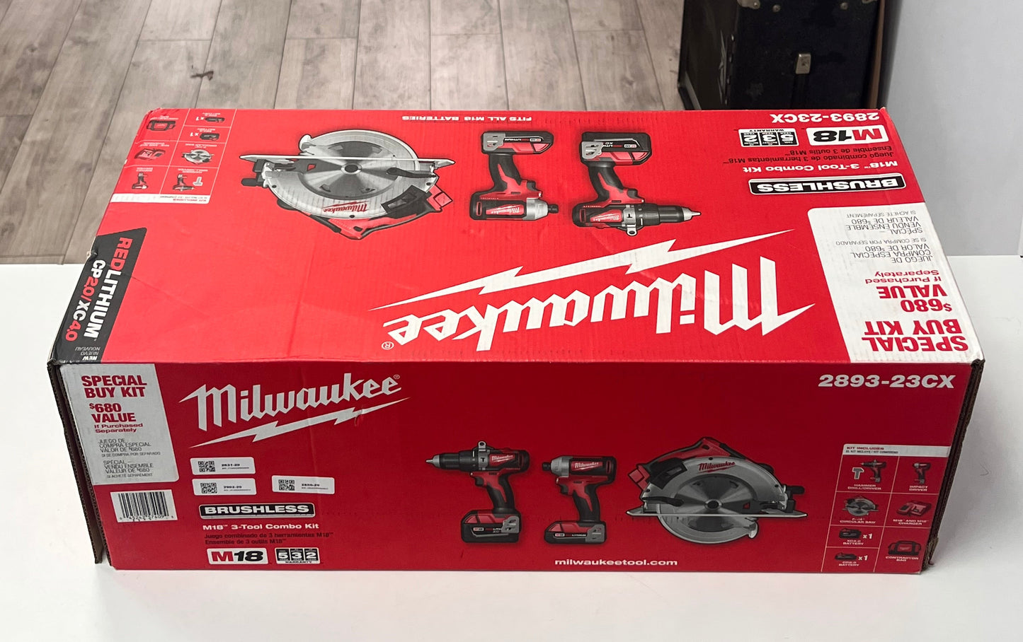 Milwaukee 2893-23CX Power Tool Kit - Black