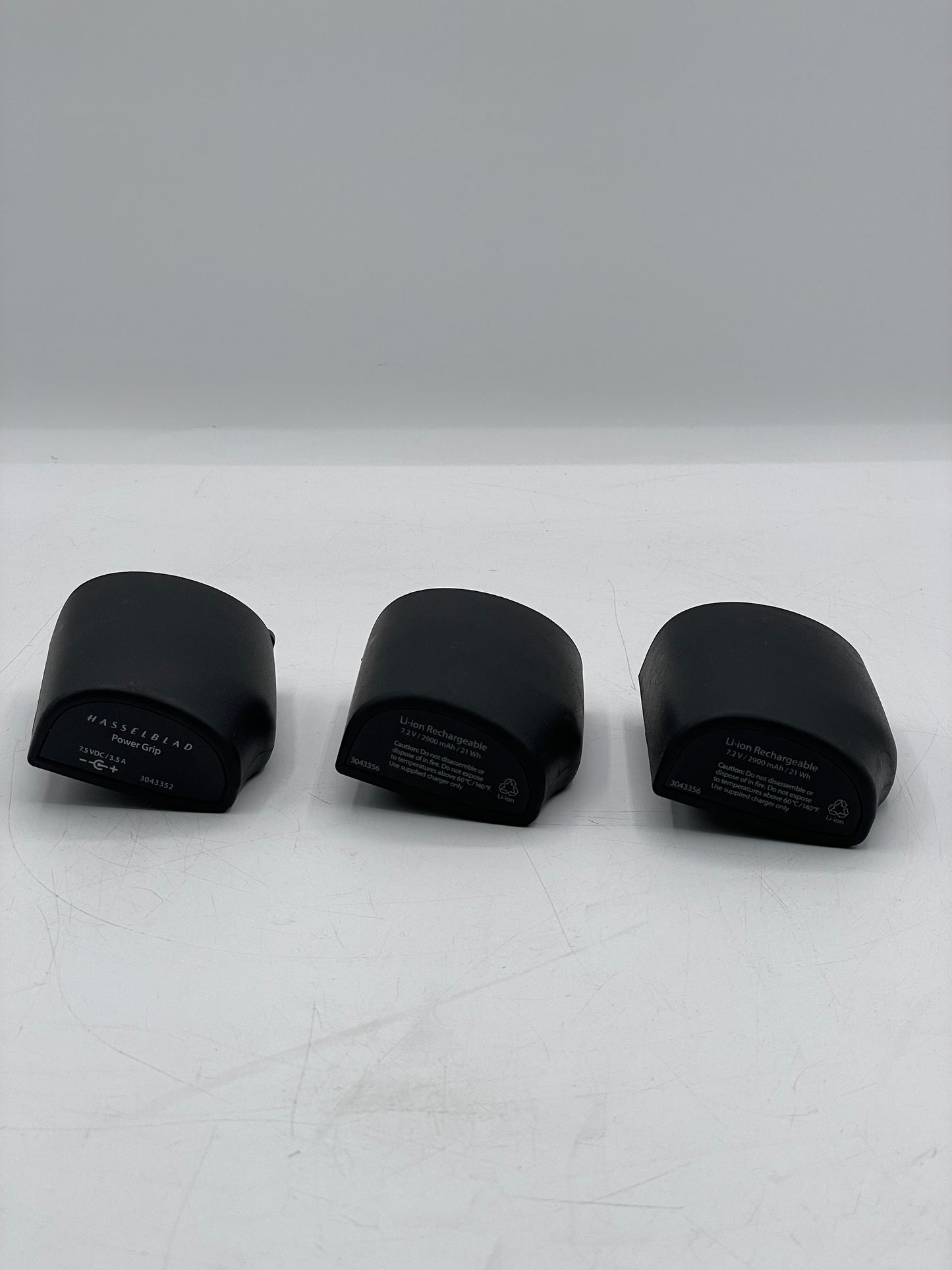 Hasselblad H3D 31MP Digital Medium Format Camera Bundle