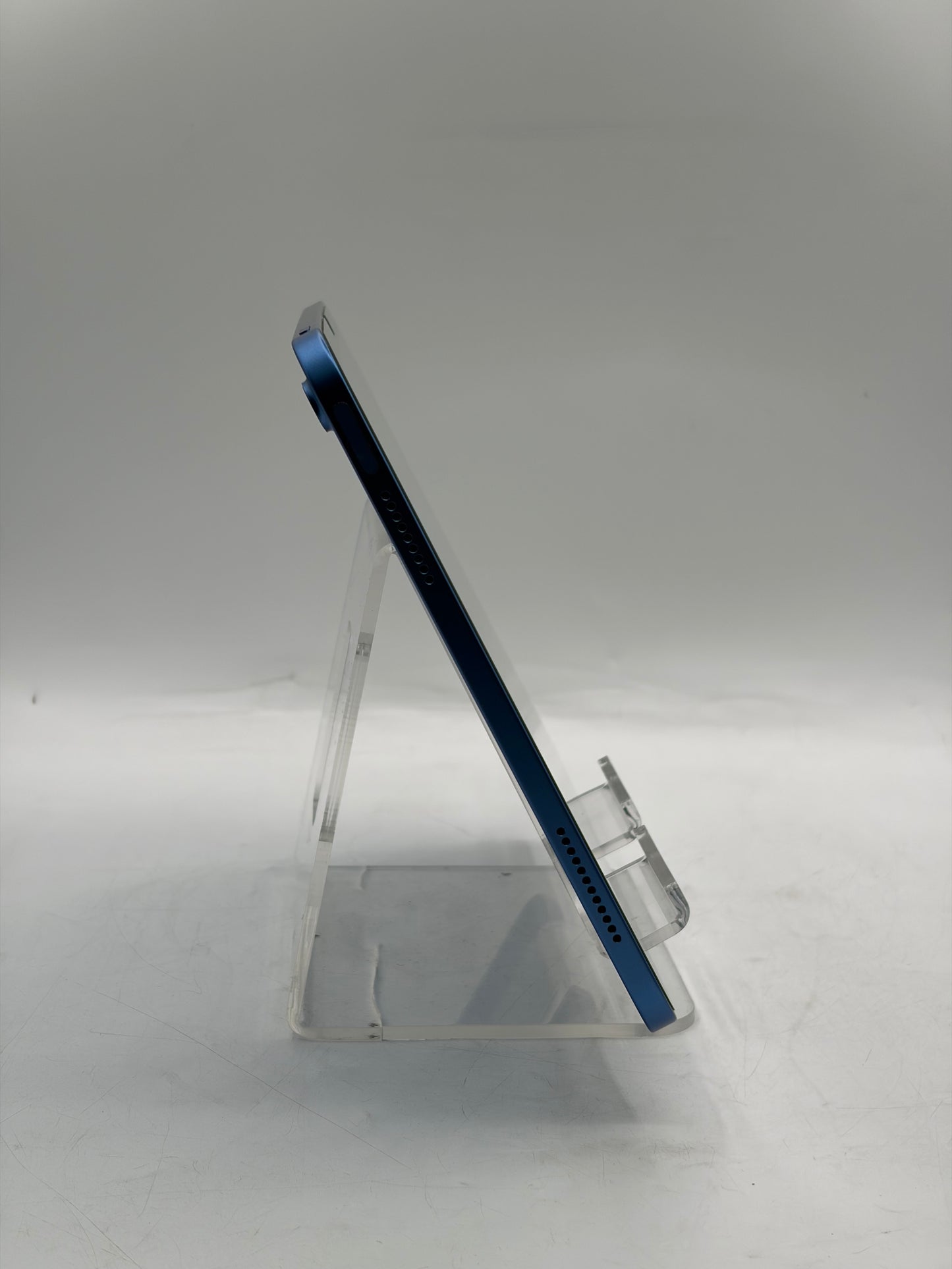 2025 Wi‑Fi Only Apple iPad 11th Gen A16 128GB - Blue A3354 MD4A4LL/A