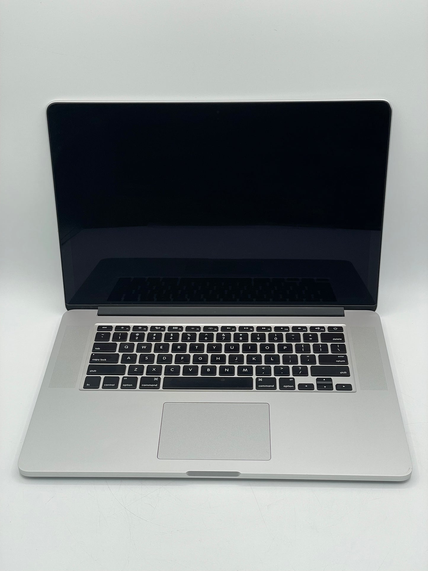 Apple MacBook Pro Retina 15" A1398 2.5G i7 16GB RAM 2GB GPU 256GB SSD Mid 2015