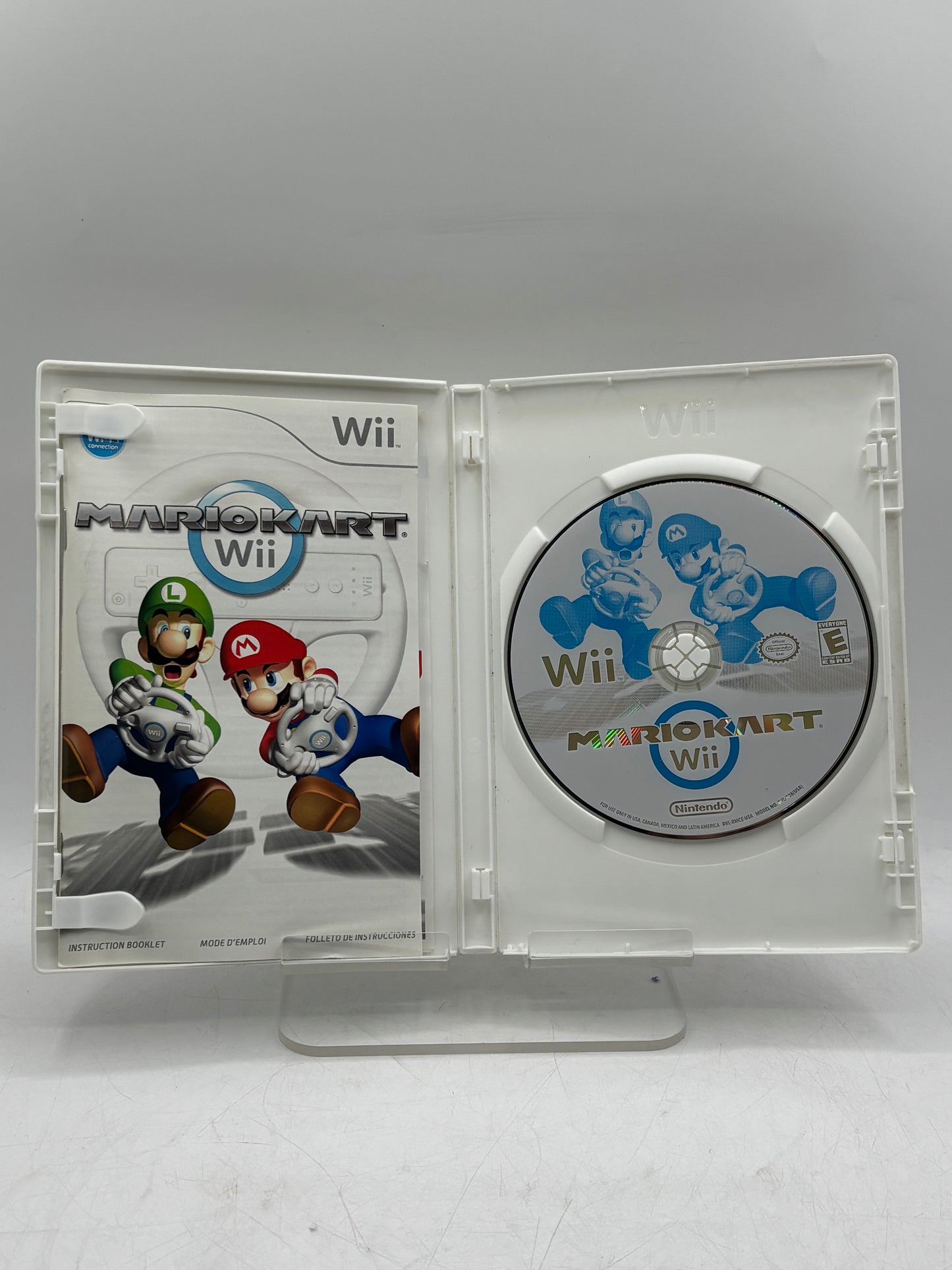 Mario Kart Wii (Nintendo Wii, 2008) Complete in Box with Manual & Inserts TESTED