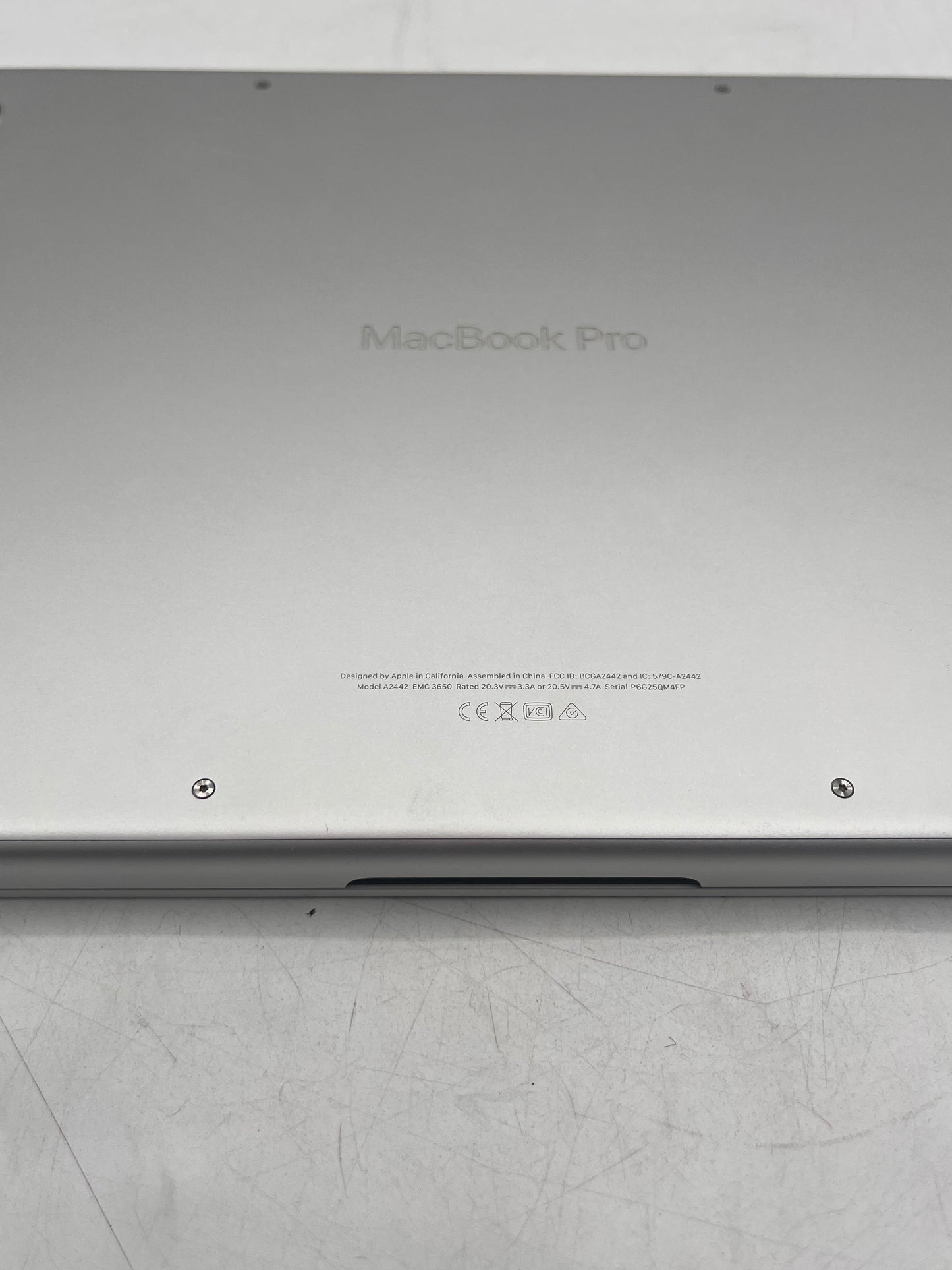 Apple MacBook Pro 14-inch A2442 2021 M1 Pro 16GB 512GB Broken Laptop