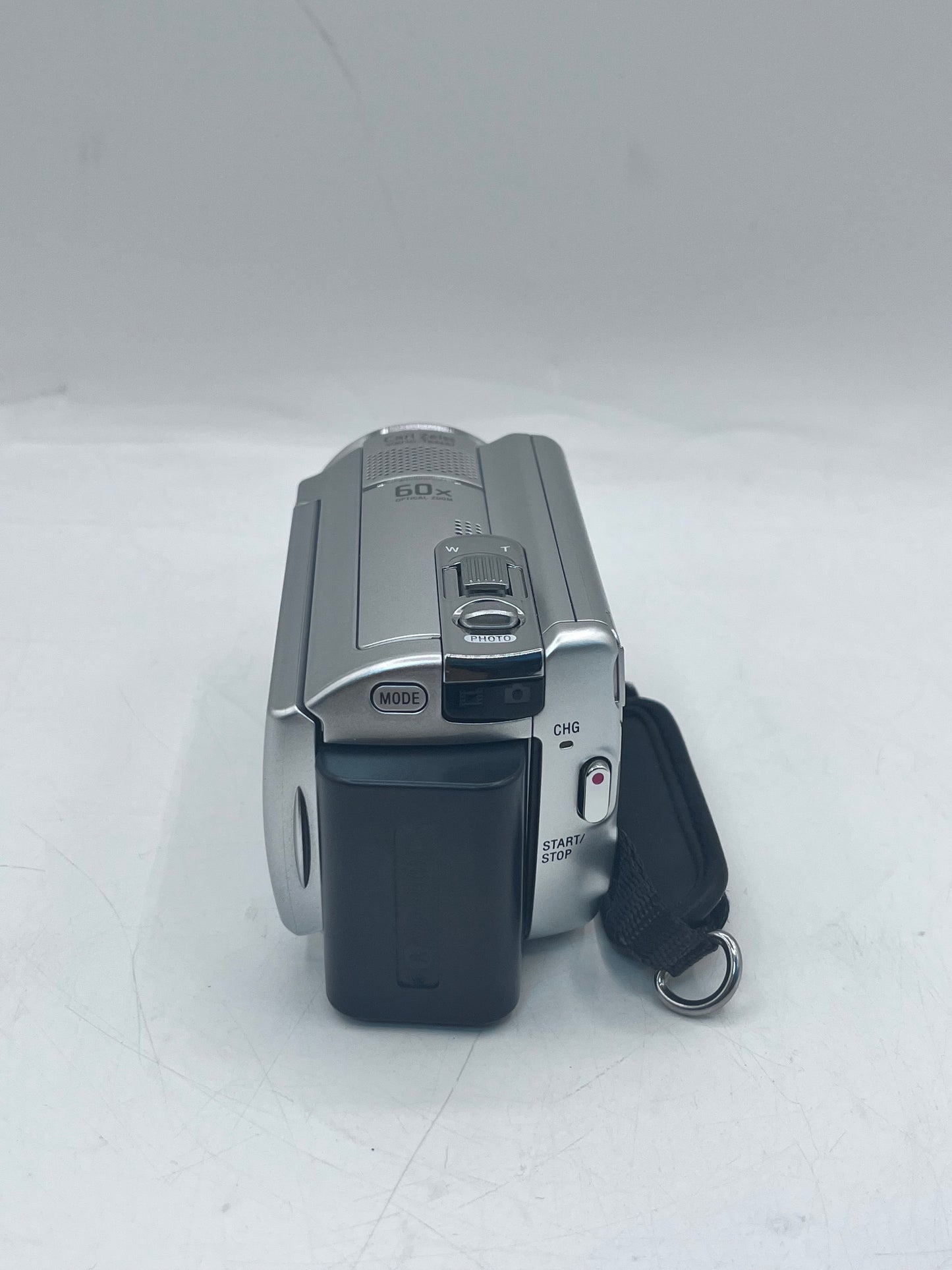Sony Handycam DCR-SR68 80GB Camcorder - Silver