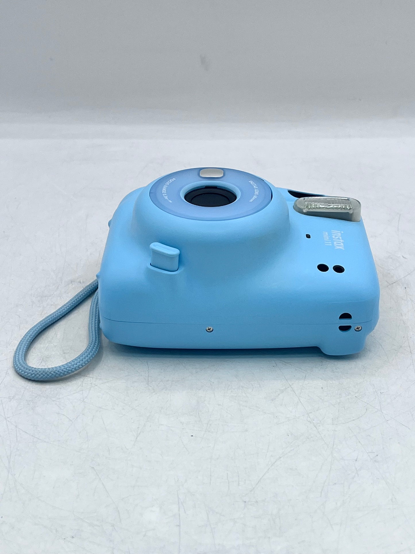 Fujifilm Instax Mini 11 Instant Camera with Bag - Sky Blue