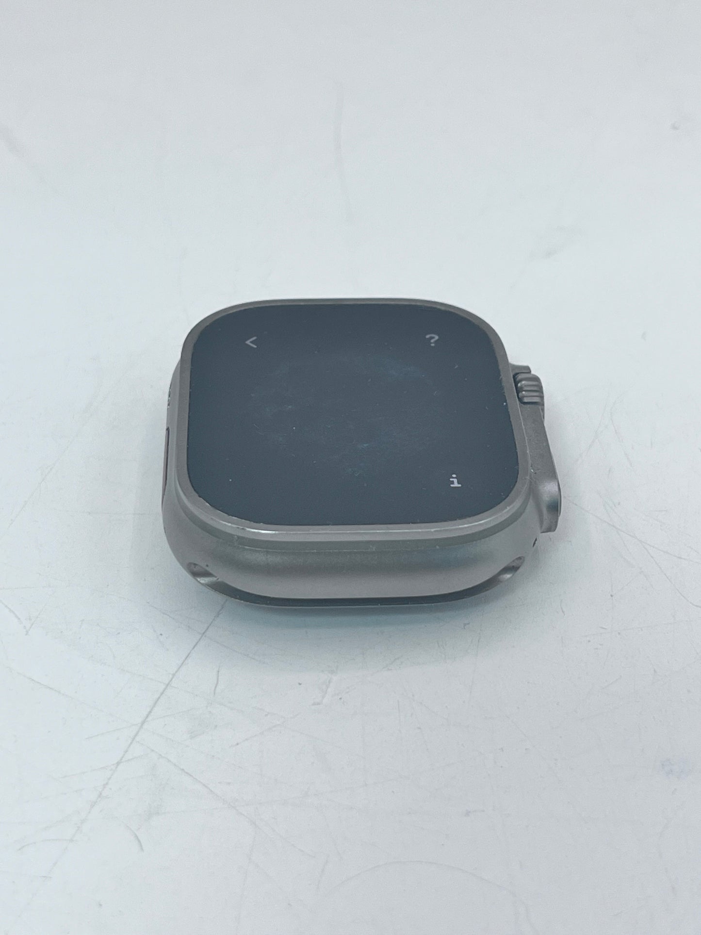 Apple Watch Ultra 2 49mm A2986 MREP3LL/A Natural Titanium Battery Health 100%