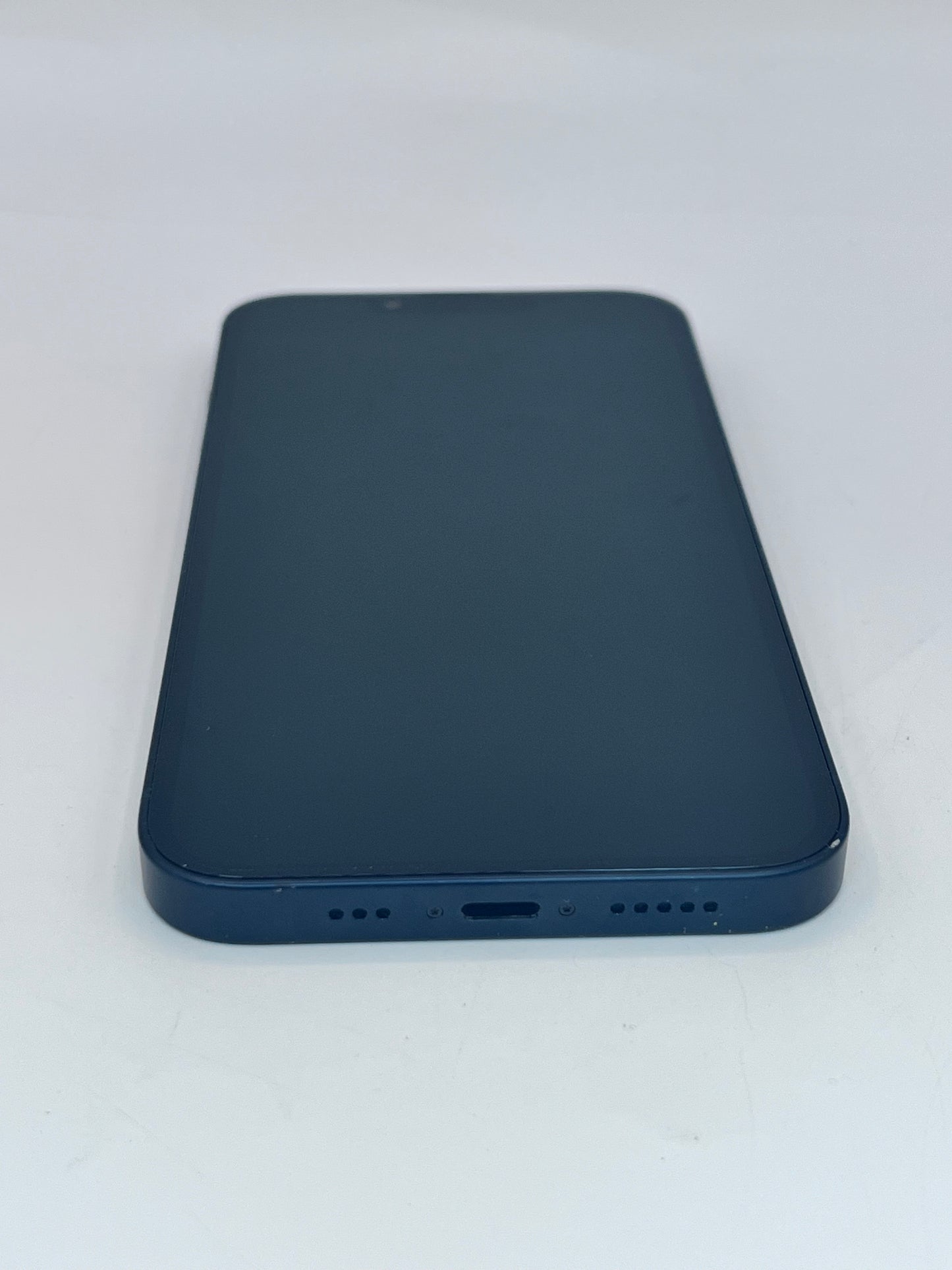 Unlocked Apple iPhone 13 A2482 ML933LL/A 4GB 128GB - Black