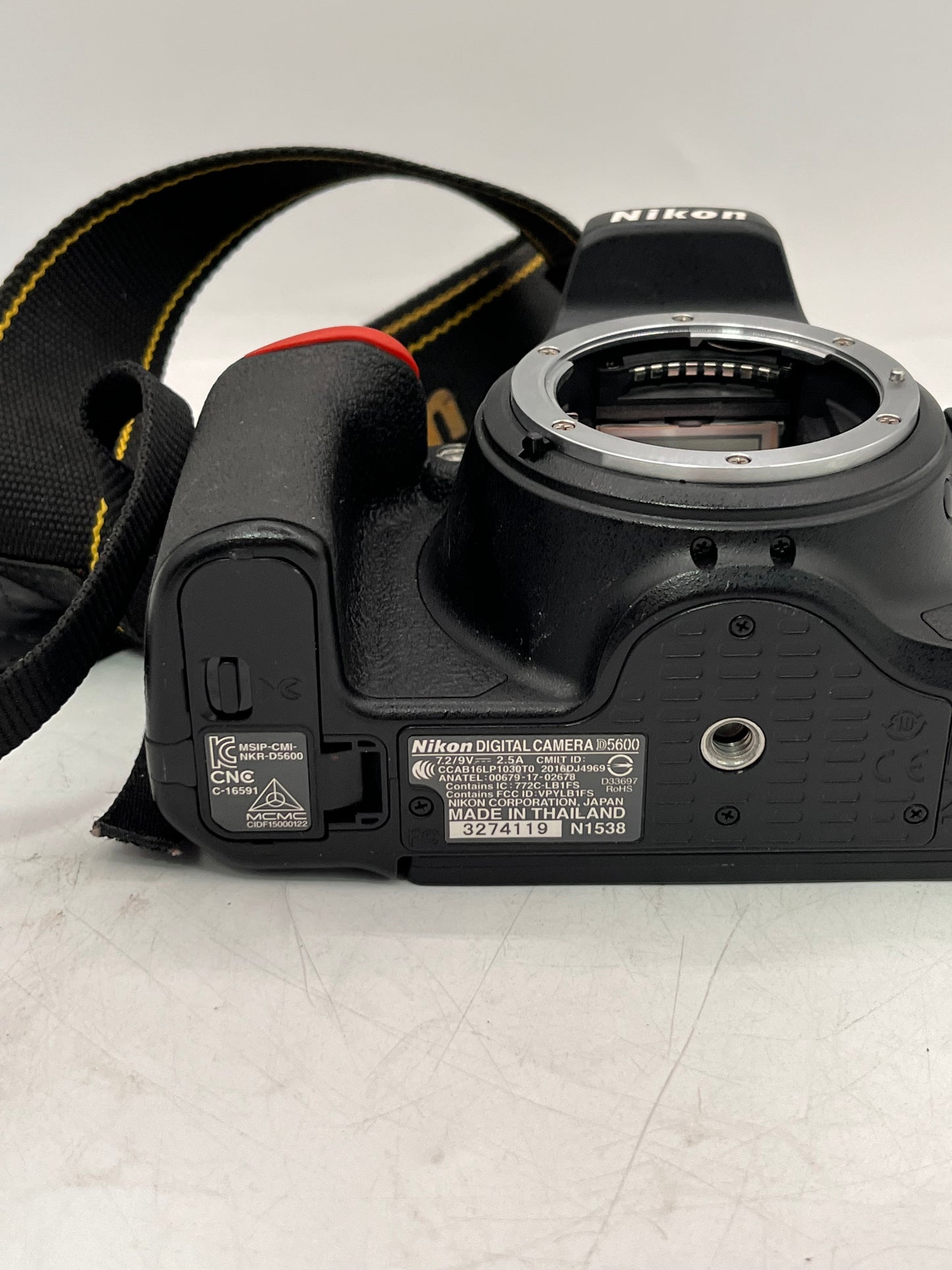 Nikon D5600 Digital Camera with 18-55mm 1:3.5-5.6G VR  - Black