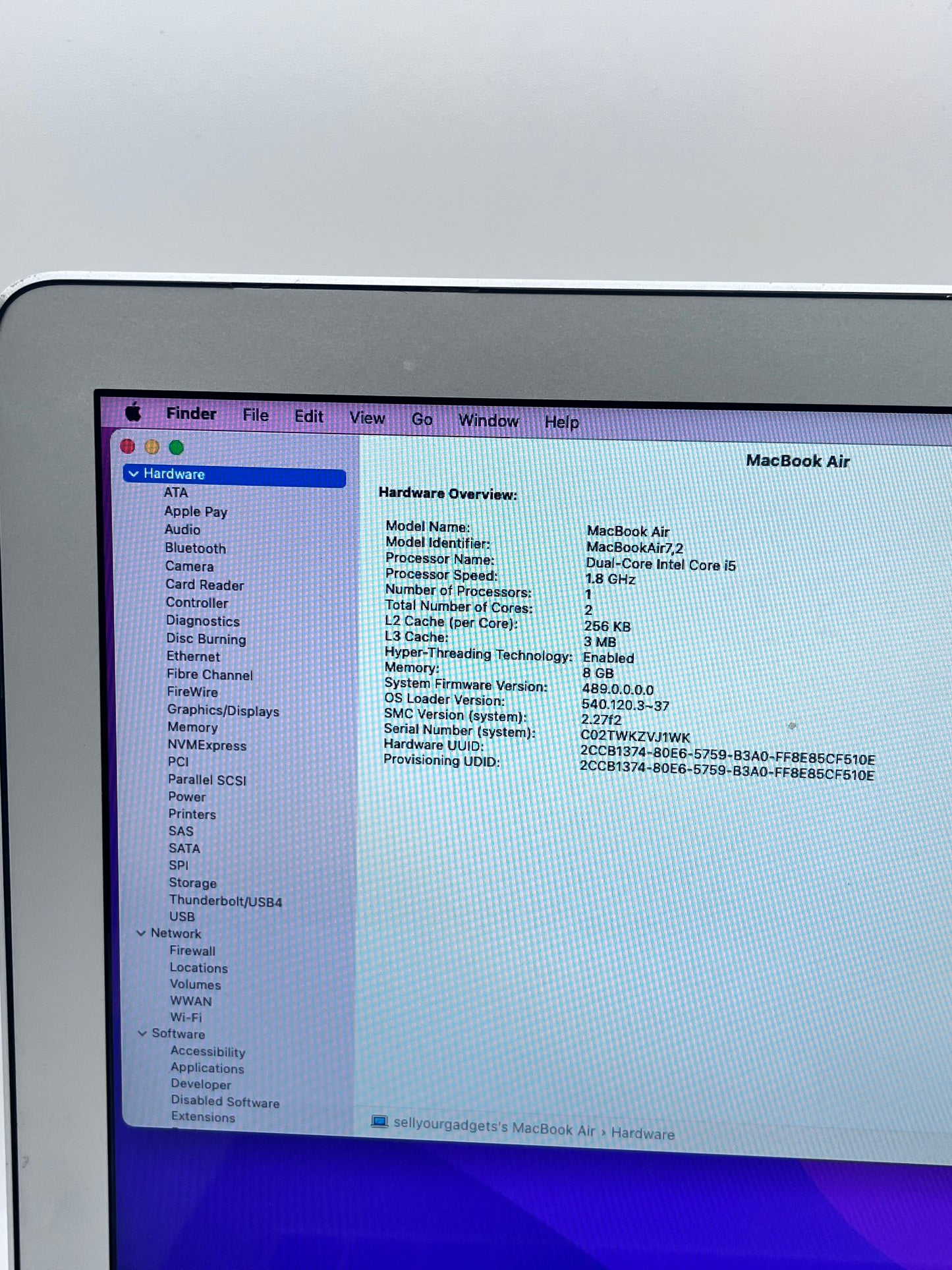 Apple MacBook Air 13" 2017 1.8 GHZ Core i5 A1466 8GB RAM 128GB SSD