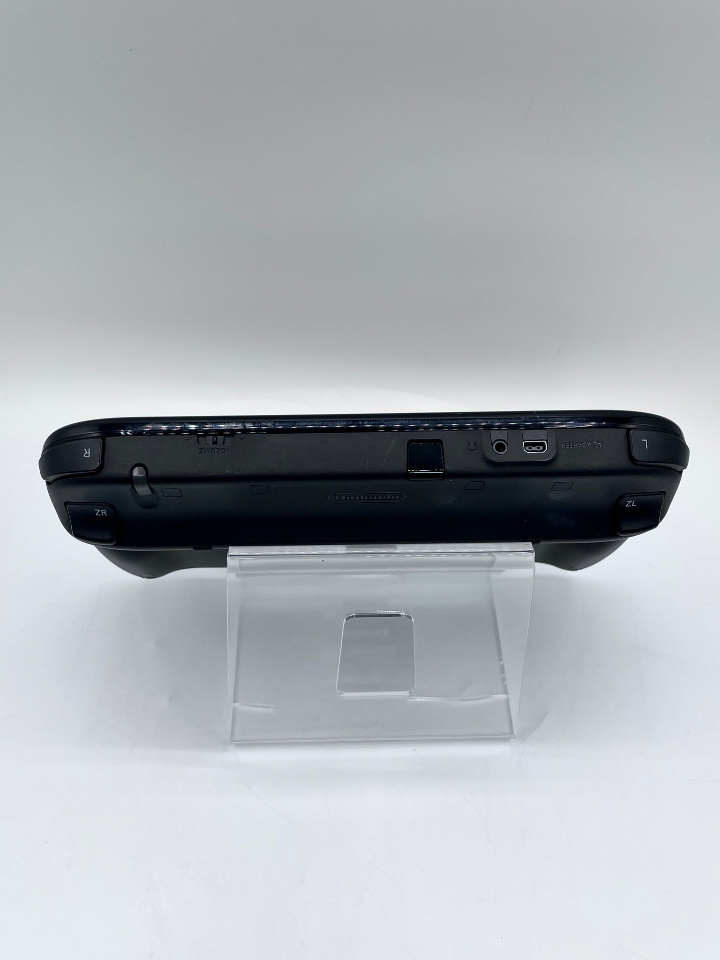 Nintendo Wii U WUP-010 2012 Video Game System with One Controller - Black