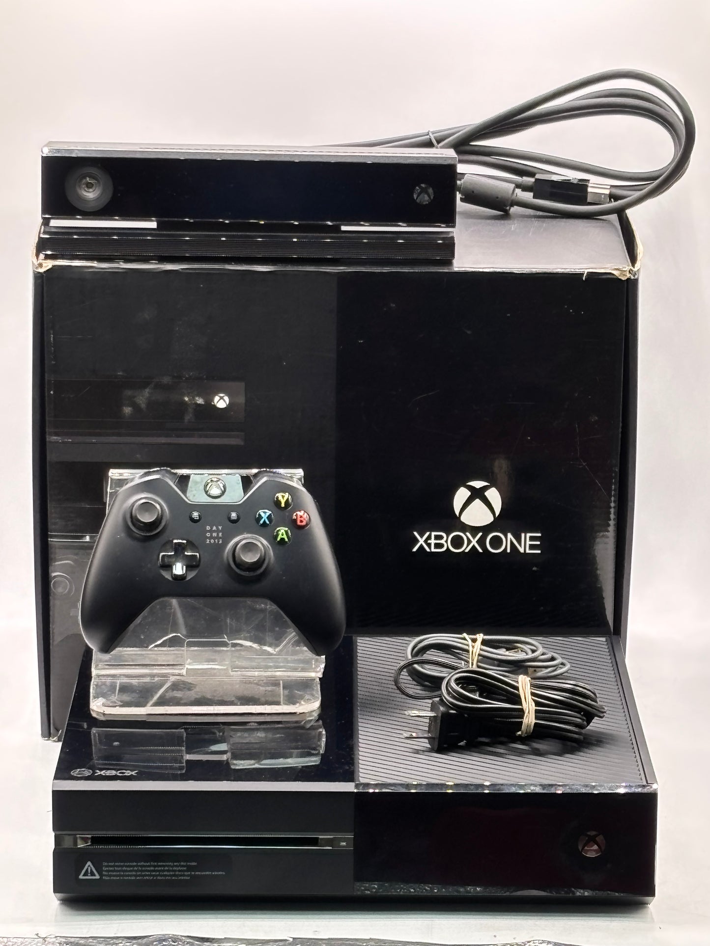Microsoft Xbox One Model 1540 500GB Console With Kinect