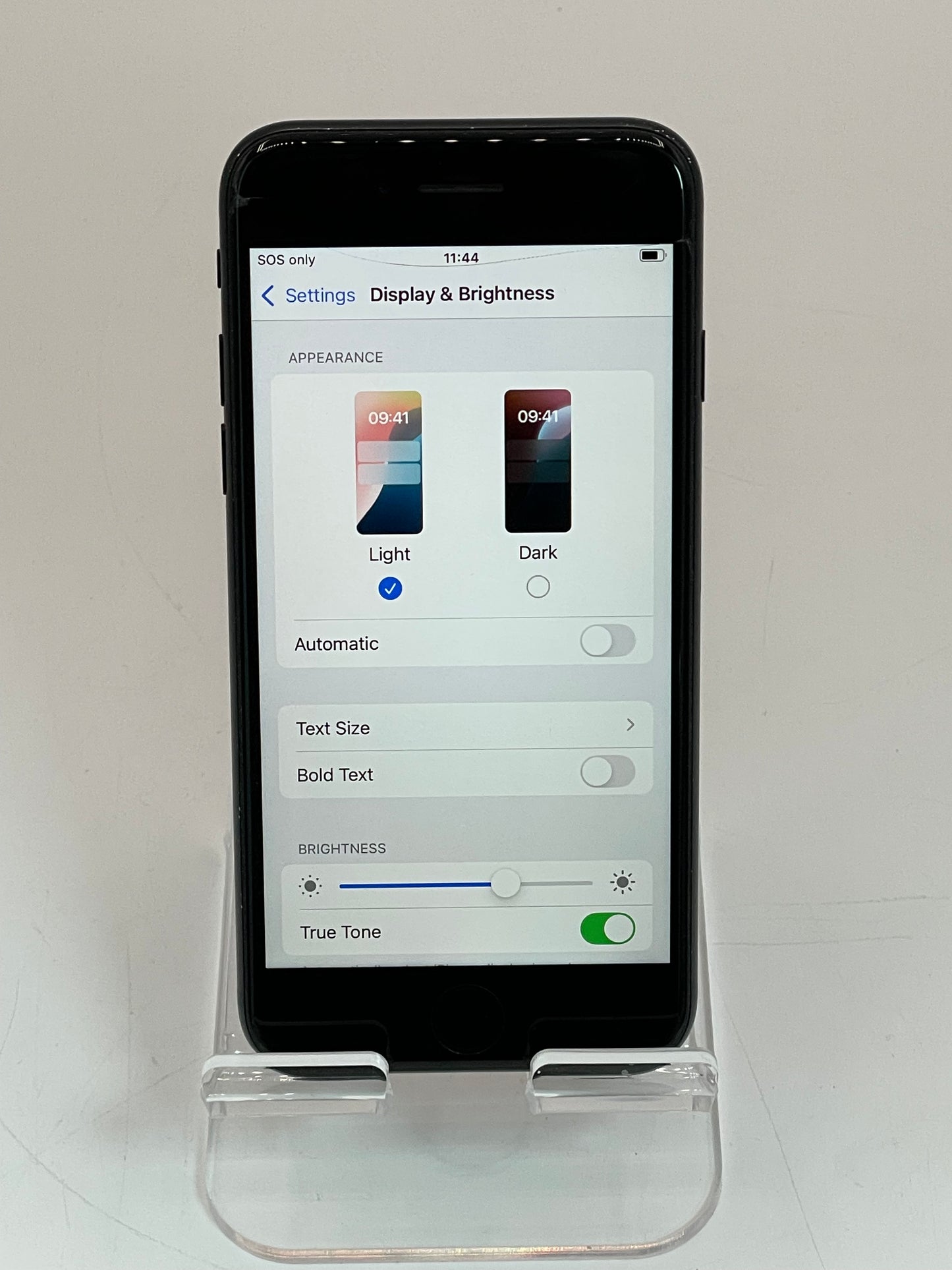 Unlocked Apple iPhone SE 3rd Gen - Blue -Broken Front Glass 64GB A2595 MMX53LL/A