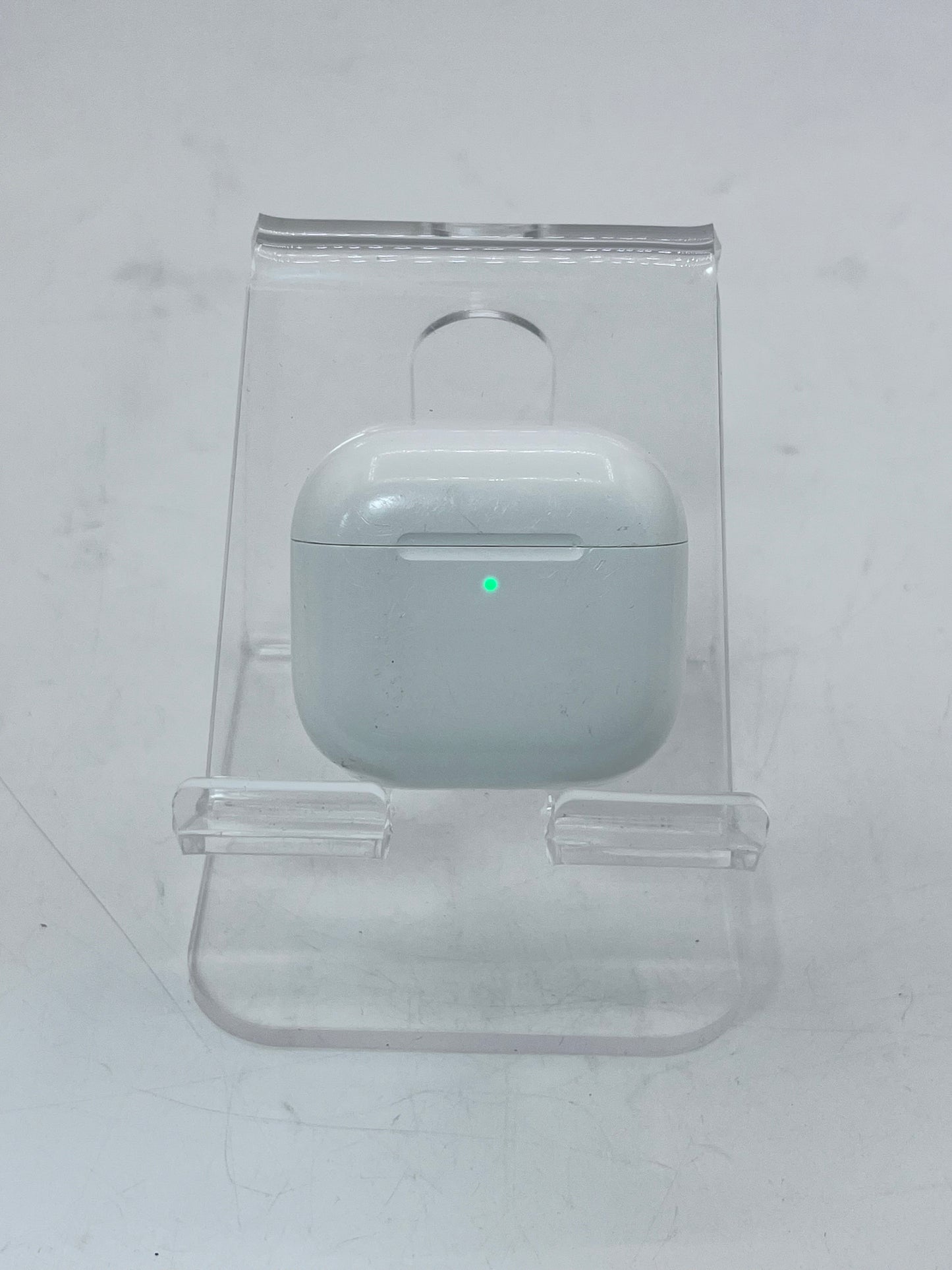 Apple AirPods 4th Gen A3058 A3059 A3053 Complete Set White