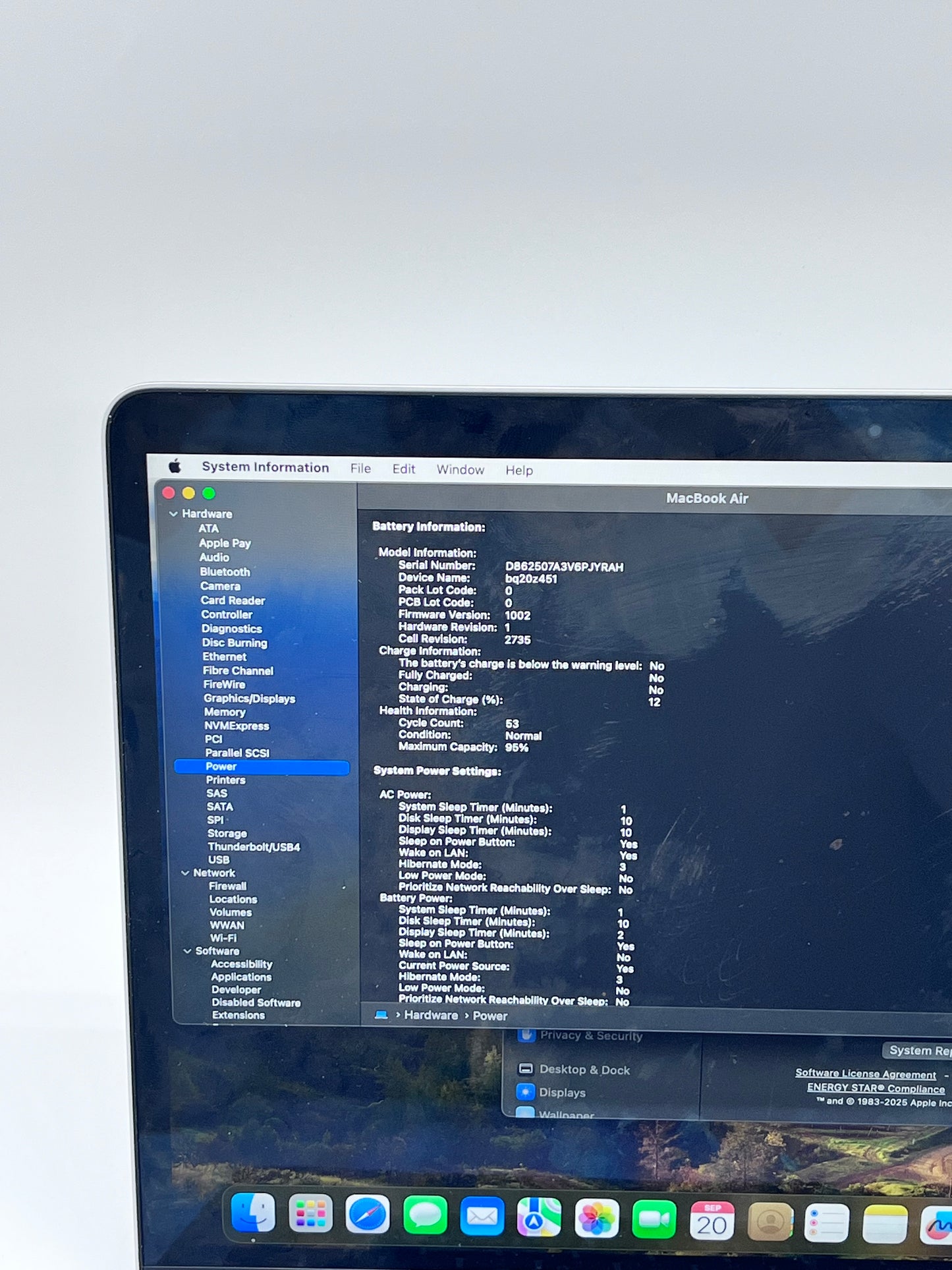 Apple MacBook Air 13.3" M1 8GB 256GB A2337 MGN93LL/A Silver Remotely Managed
