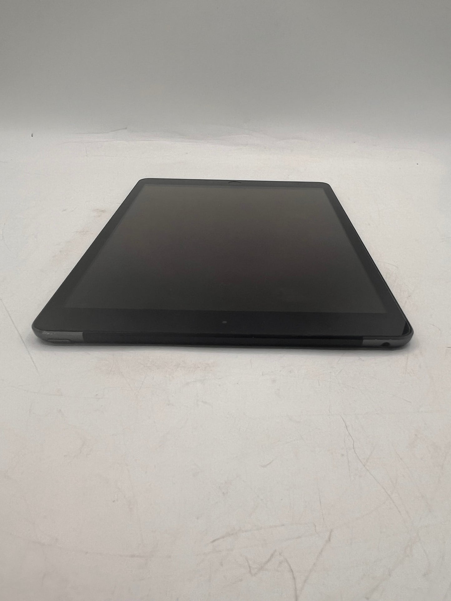 Unlocked Apple iPad (8th Gen) A2428 128GB WiFi + Cellular Black