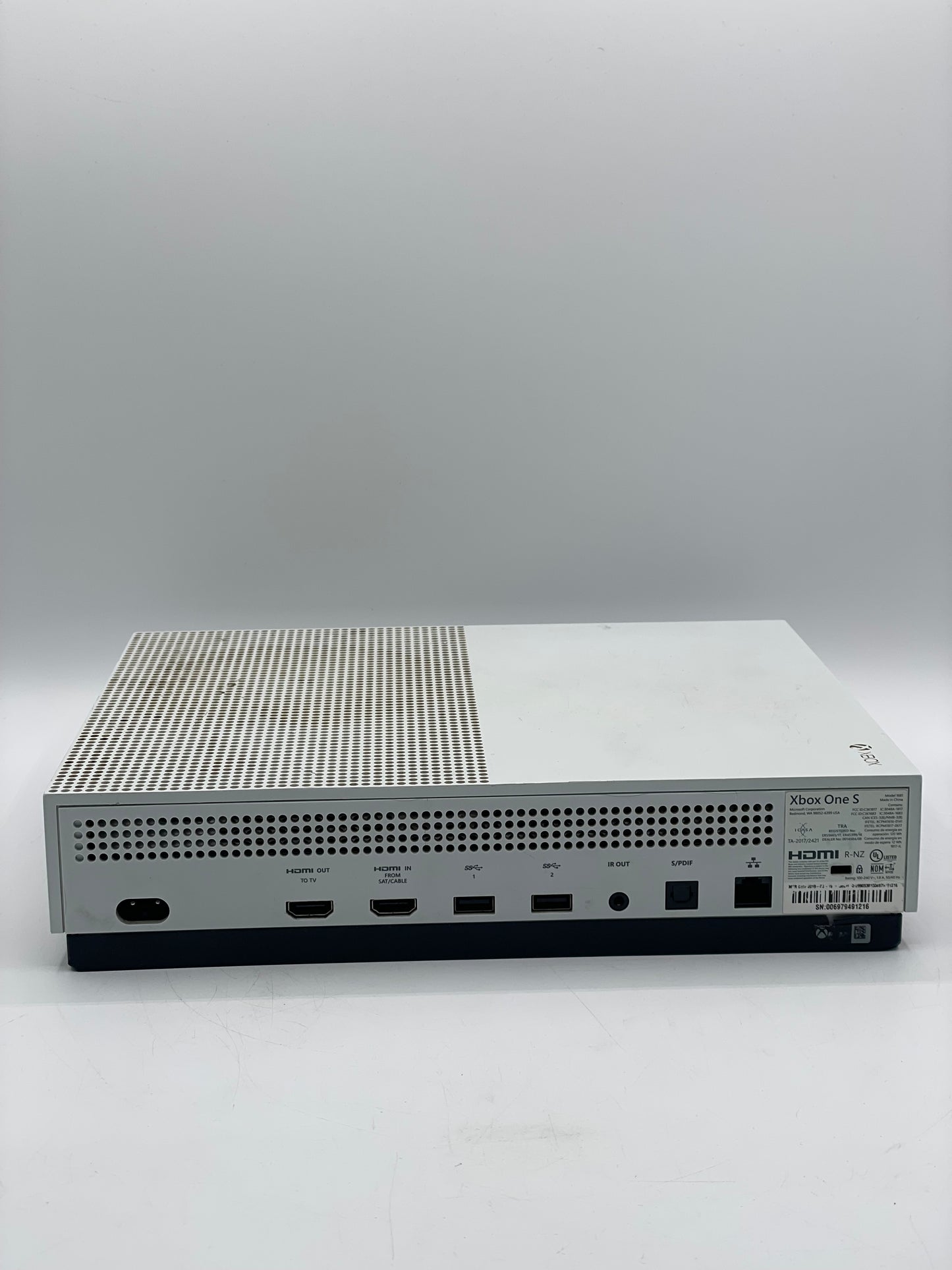 Microsoft Xbox One S 2016 Model 1681 - HDMI Issue - 500GB